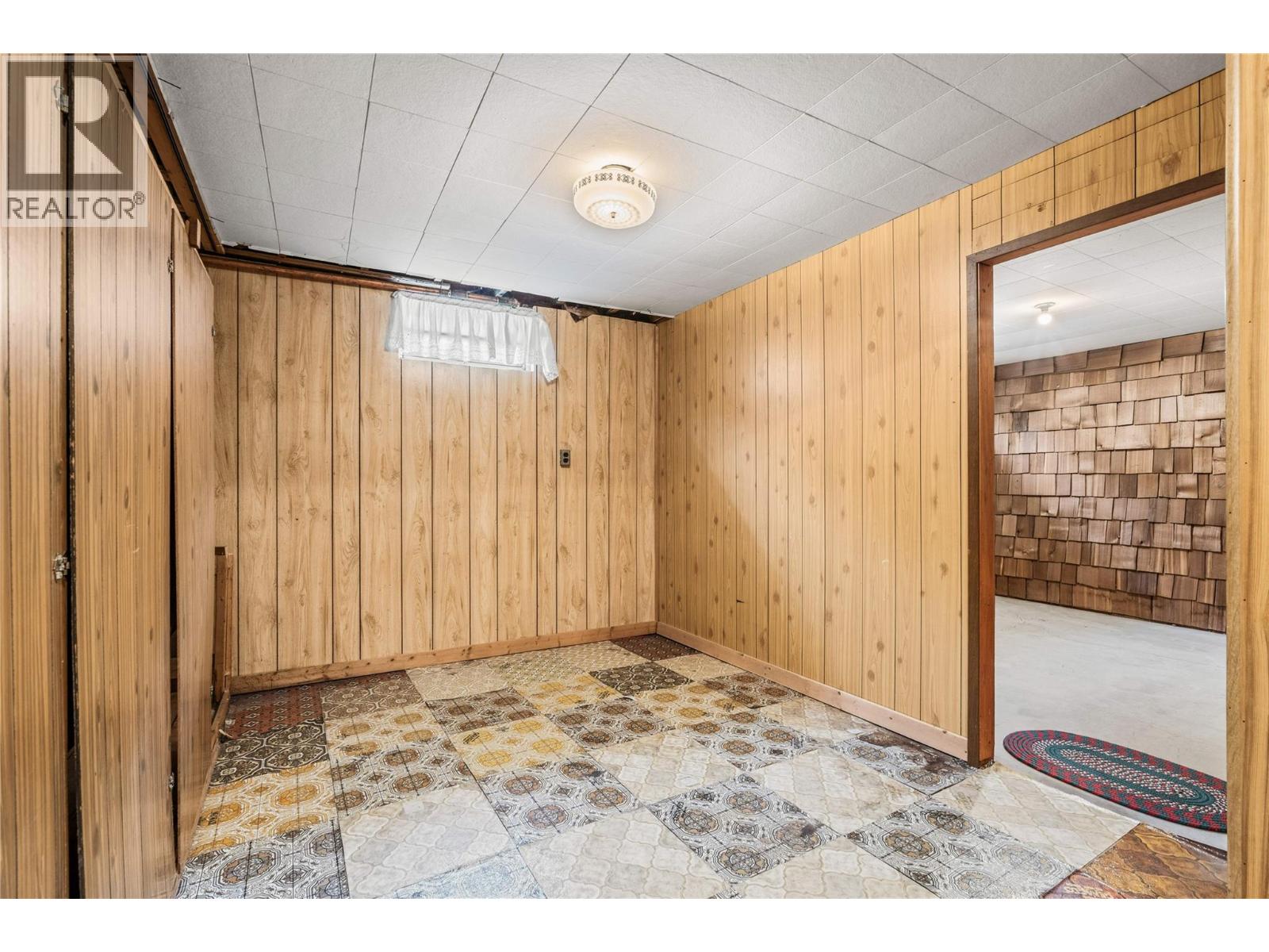 2203 23 Avenue, Vernon, British Columbia  V1T 1J6 - Photo 48 - 10397685