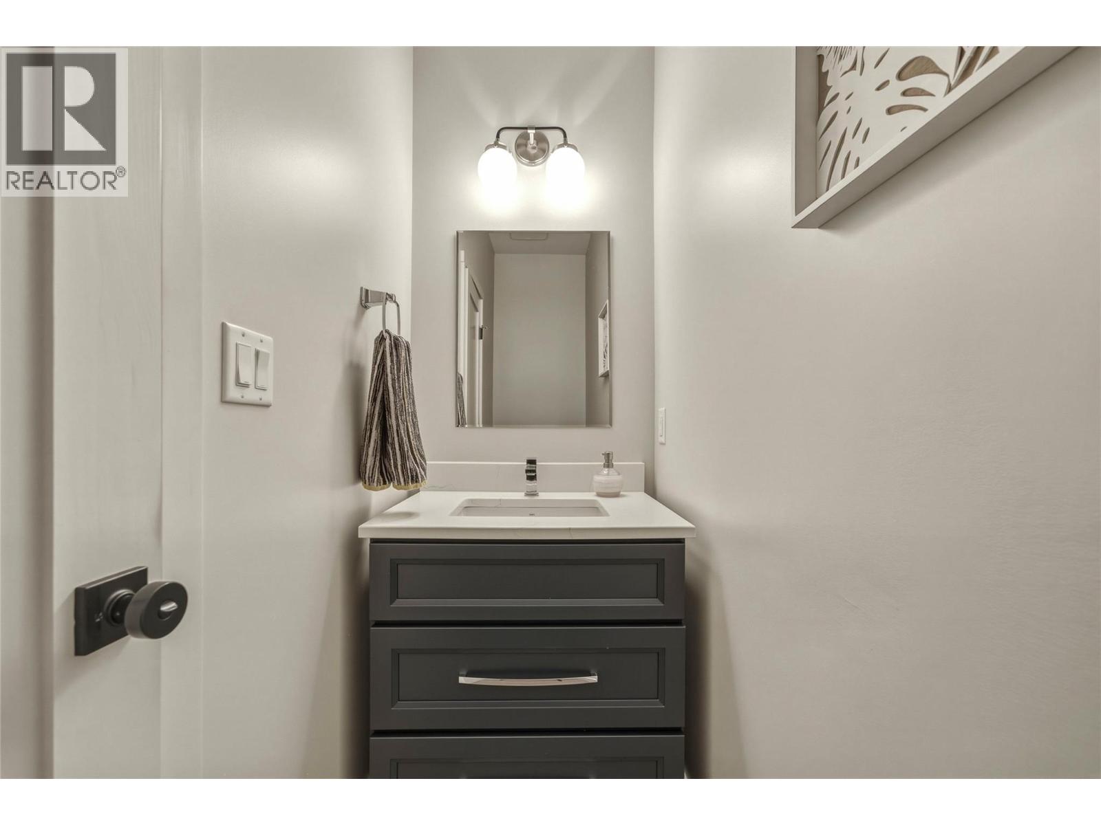 3820 20 Street Ne Unit# 8, Salmon Arm, British Columbia  V1E 0G7 - Photo 38 - 10397072