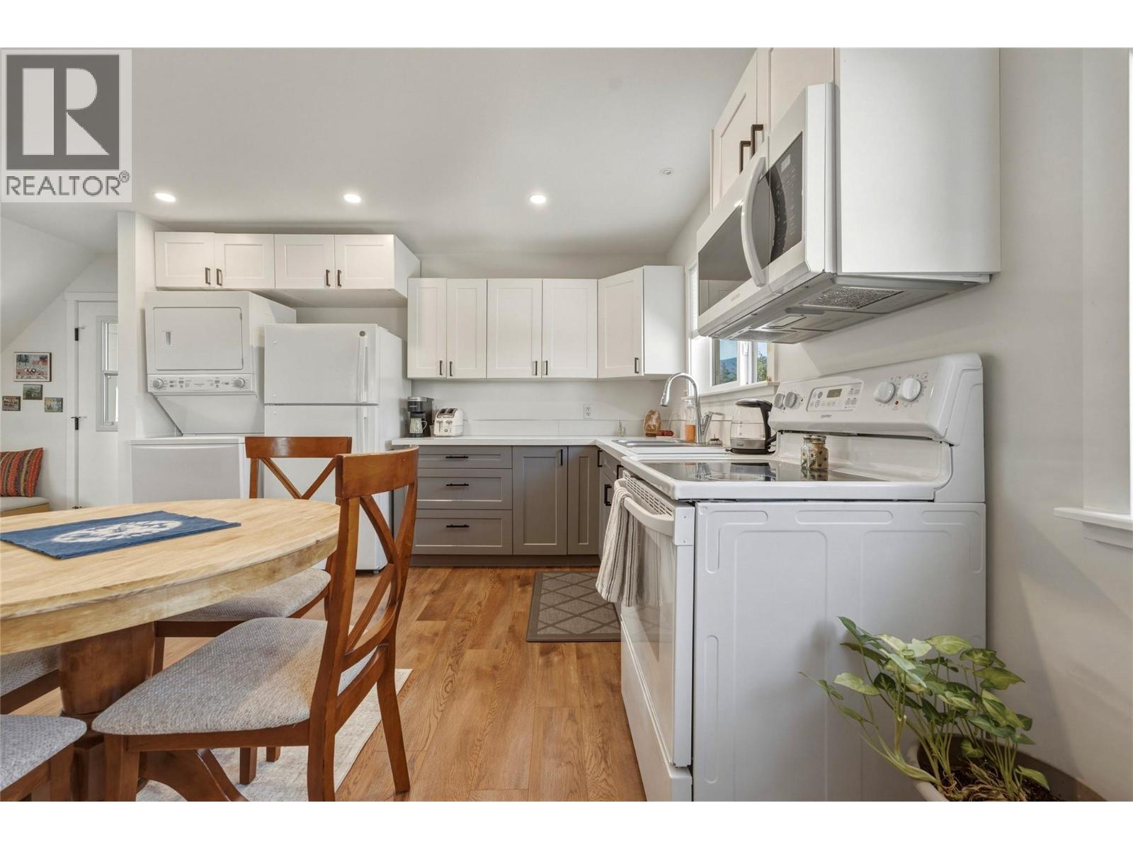 3820 20 Street Ne Unit# 8, Salmon Arm, British Columbia  V1E 0G7 - Photo 65 - 10397072