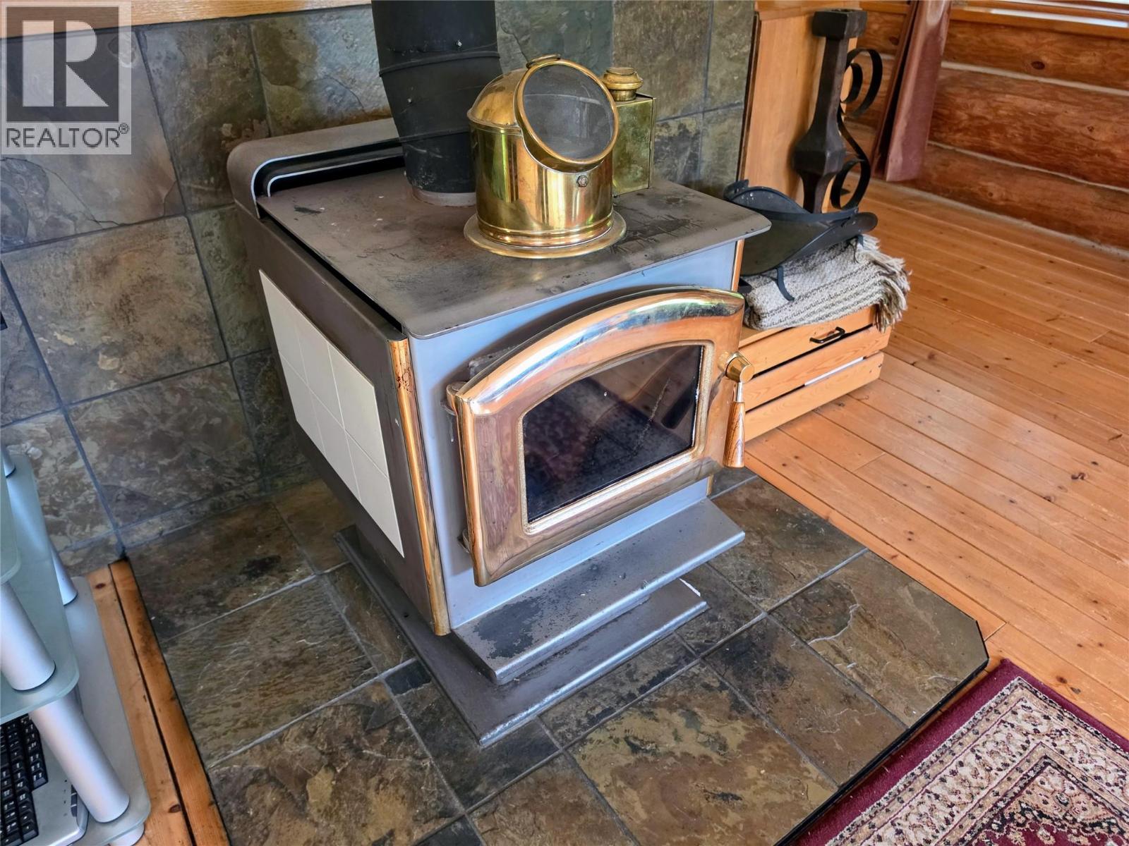 13579 Mountain Shores Road, Boswell, British Columbia  V0B 1A4 - Photo 8 - 10397698