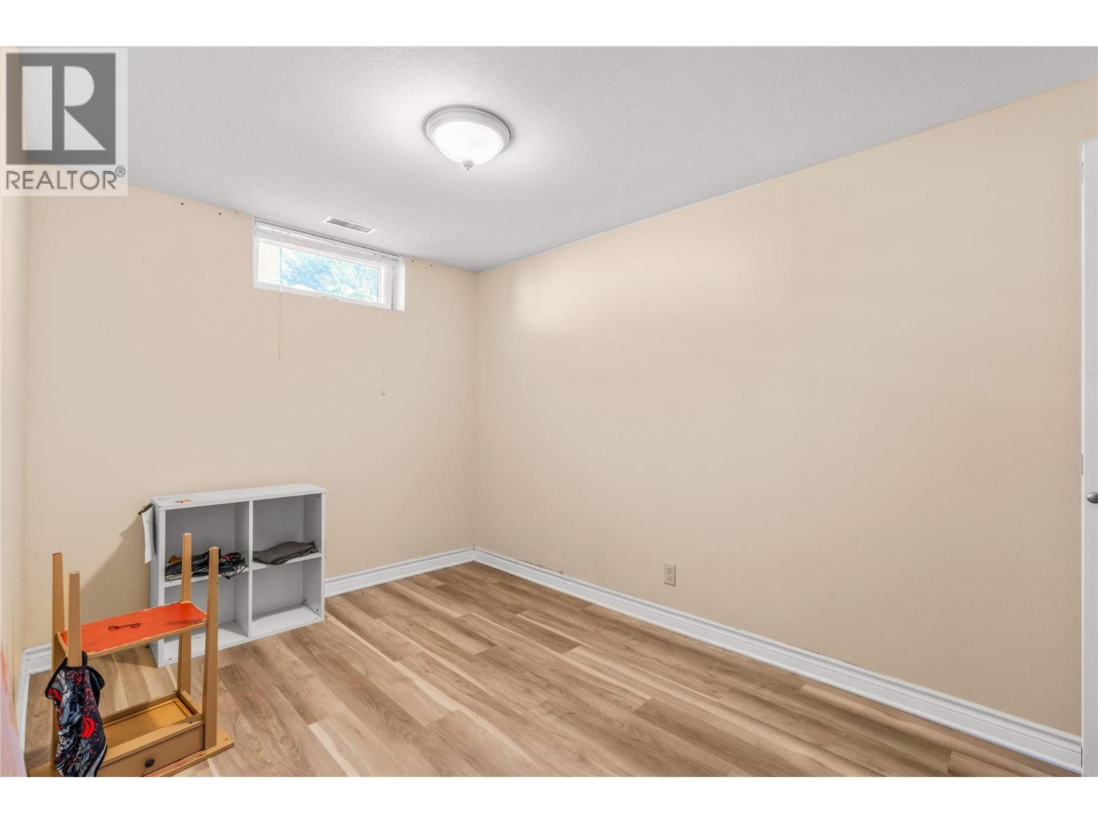 4211 27 Avenue, Vernon, British Columbia  V1T 1T3 - Photo 45 - 10397256
