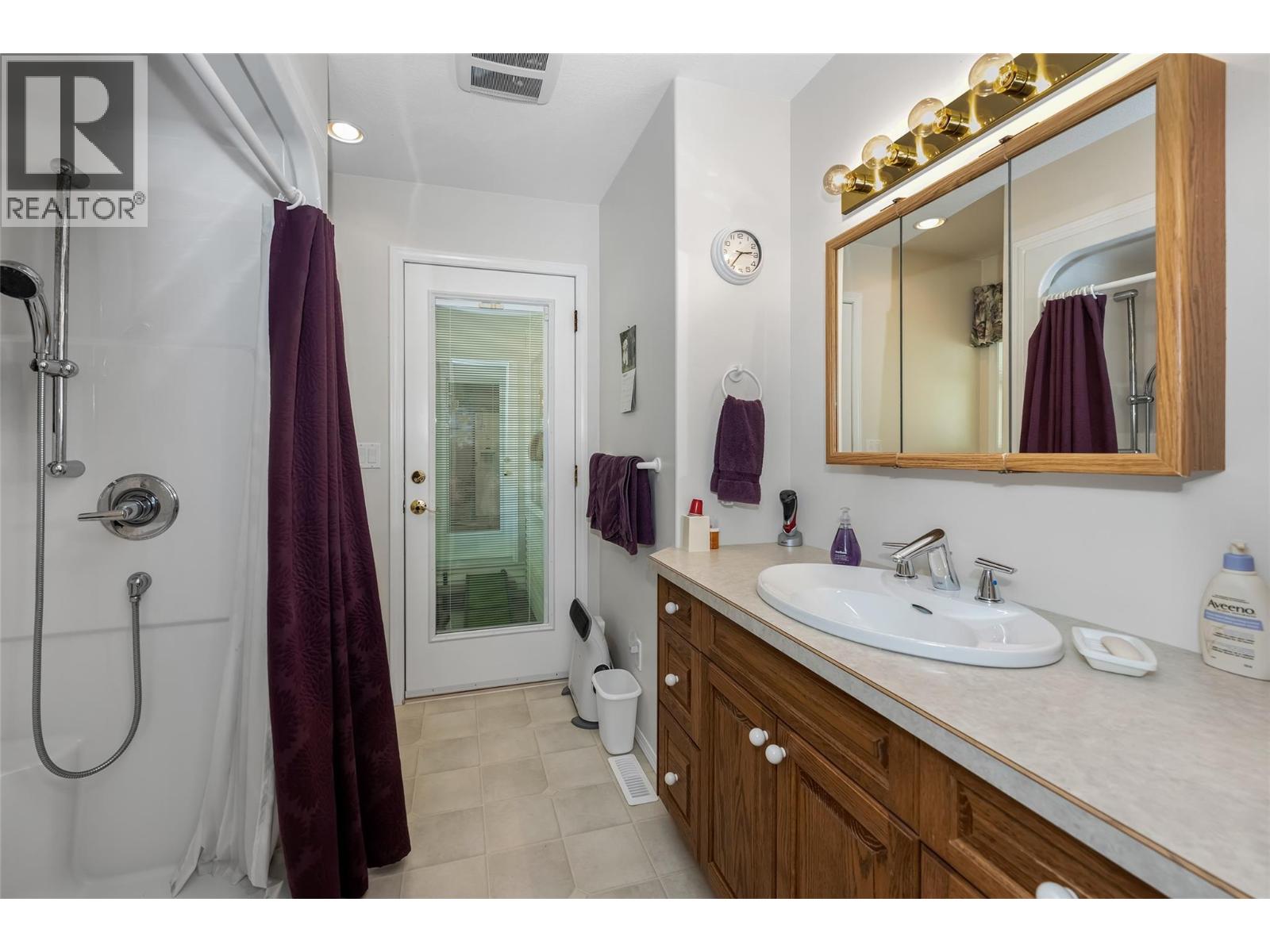 2976 Heal Court, Armstrong, British Columbia  V0E 1B2 - Photo 24 - 10397703