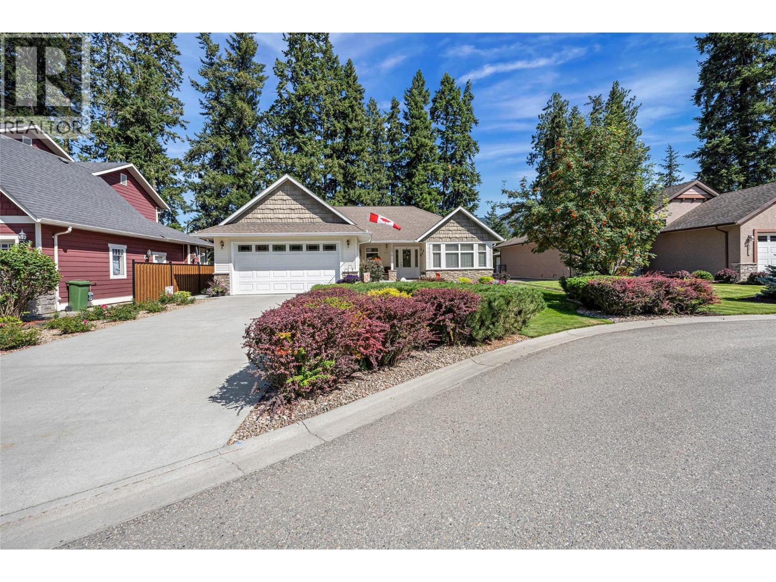 2976 Heal Court, Armstrong, British Columbia  V0E 1B2 - Photo 3 - 10397703