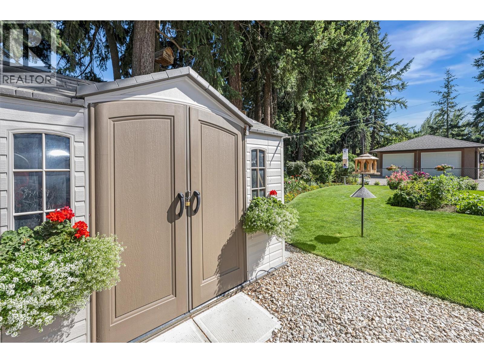2976 Heal Court, Armstrong, British Columbia  V0E 1B2 - Photo 30 - 10397703