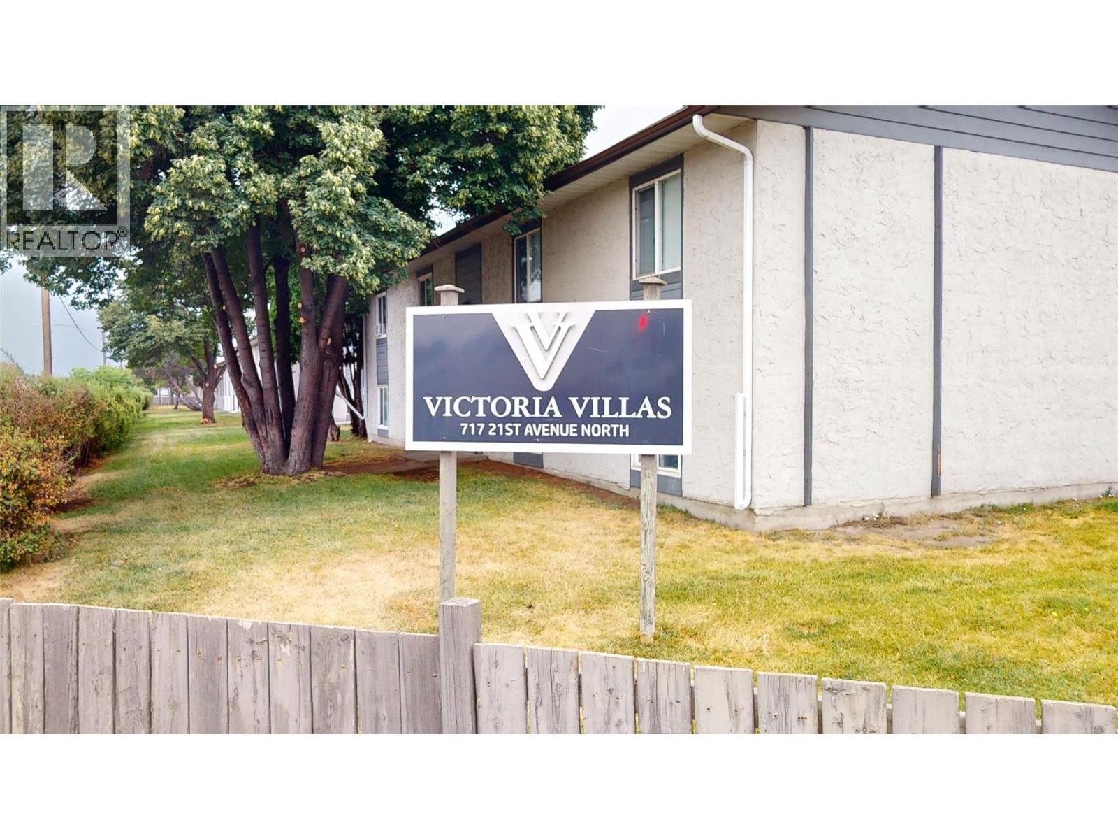 717 21st Avenue N Unit# 6, Cranbrook, British Columbia  V1C 5T9 - Photo 1 - 10397667