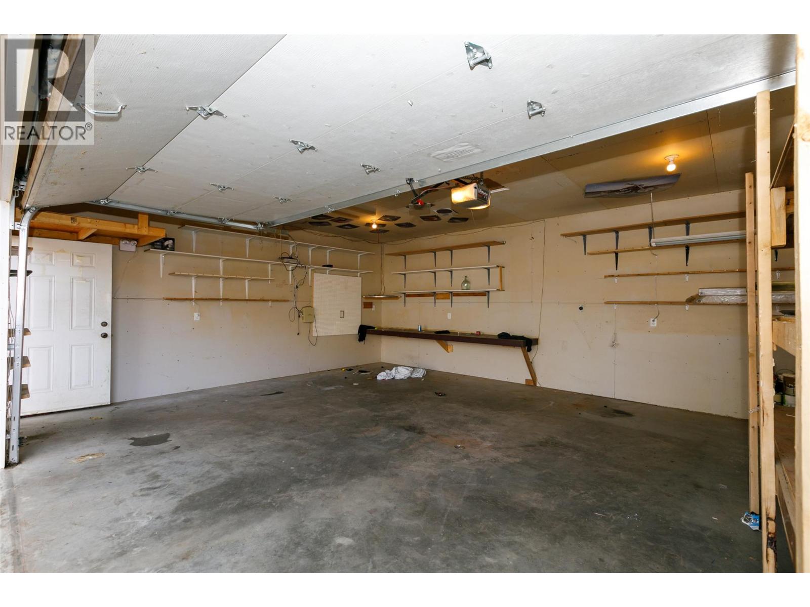 1441 Springfield Road, Kelowna, British Columbia  V1Y 5V2 - Photo 24 - 10397631
