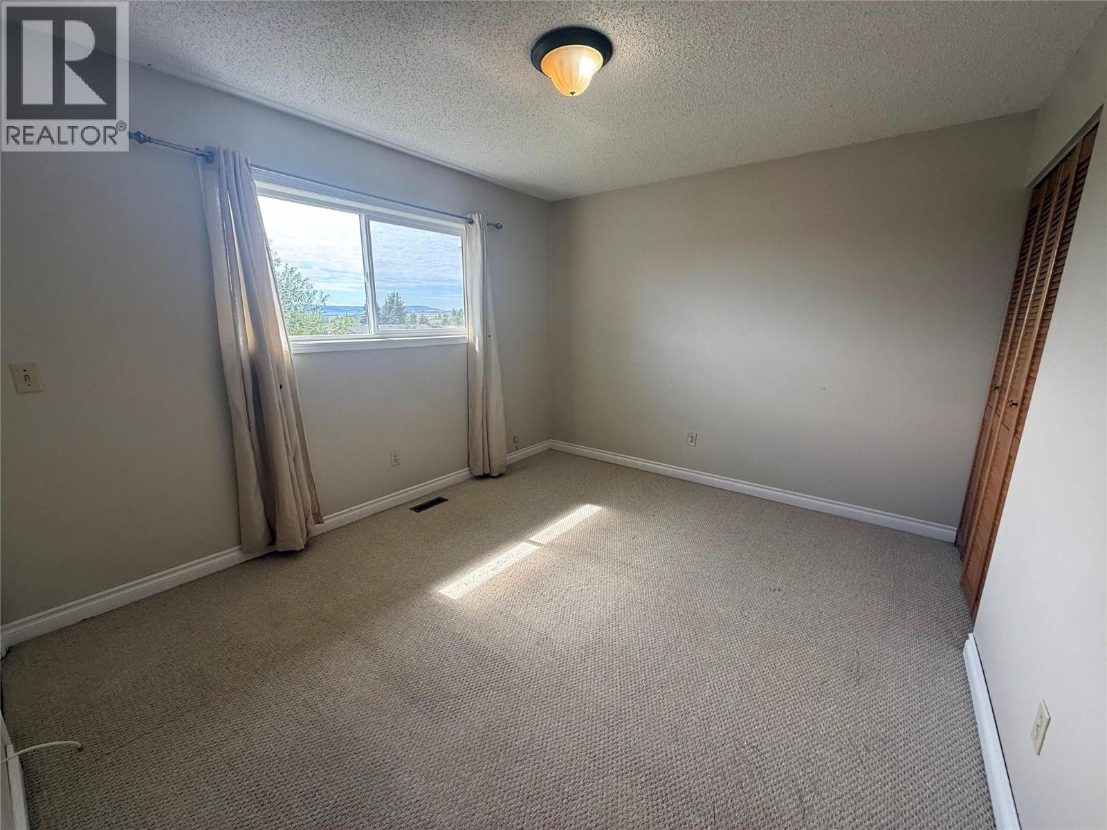 925 Cornwall Crescent, Dawson Creek, British Columbia  V1G 1P1 - Photo 6 - 10397836