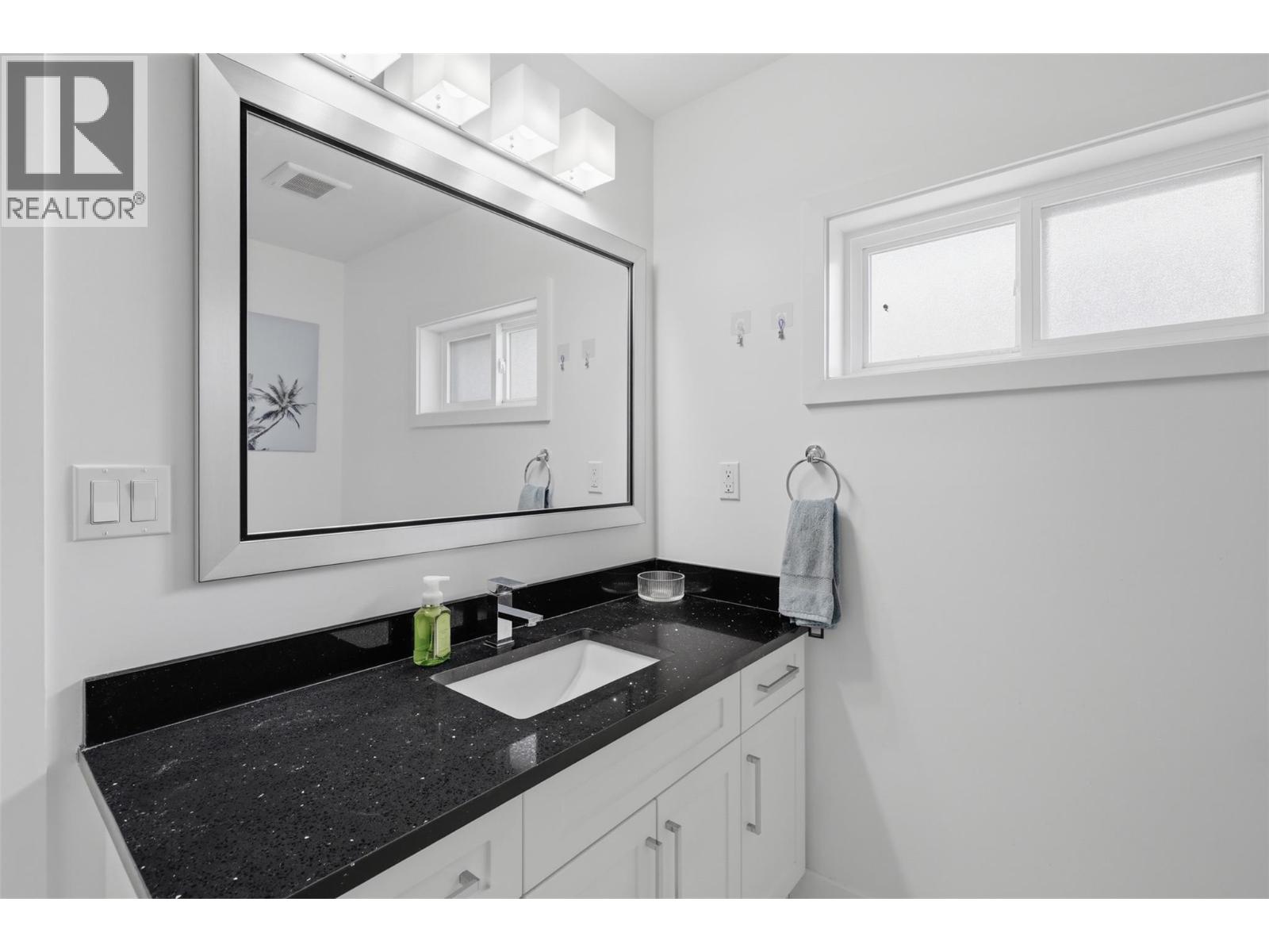 438 Waddington Drive Unit# 102, Kamloops, British Columbia  V2E 0E1 - Photo 20 - 10397832