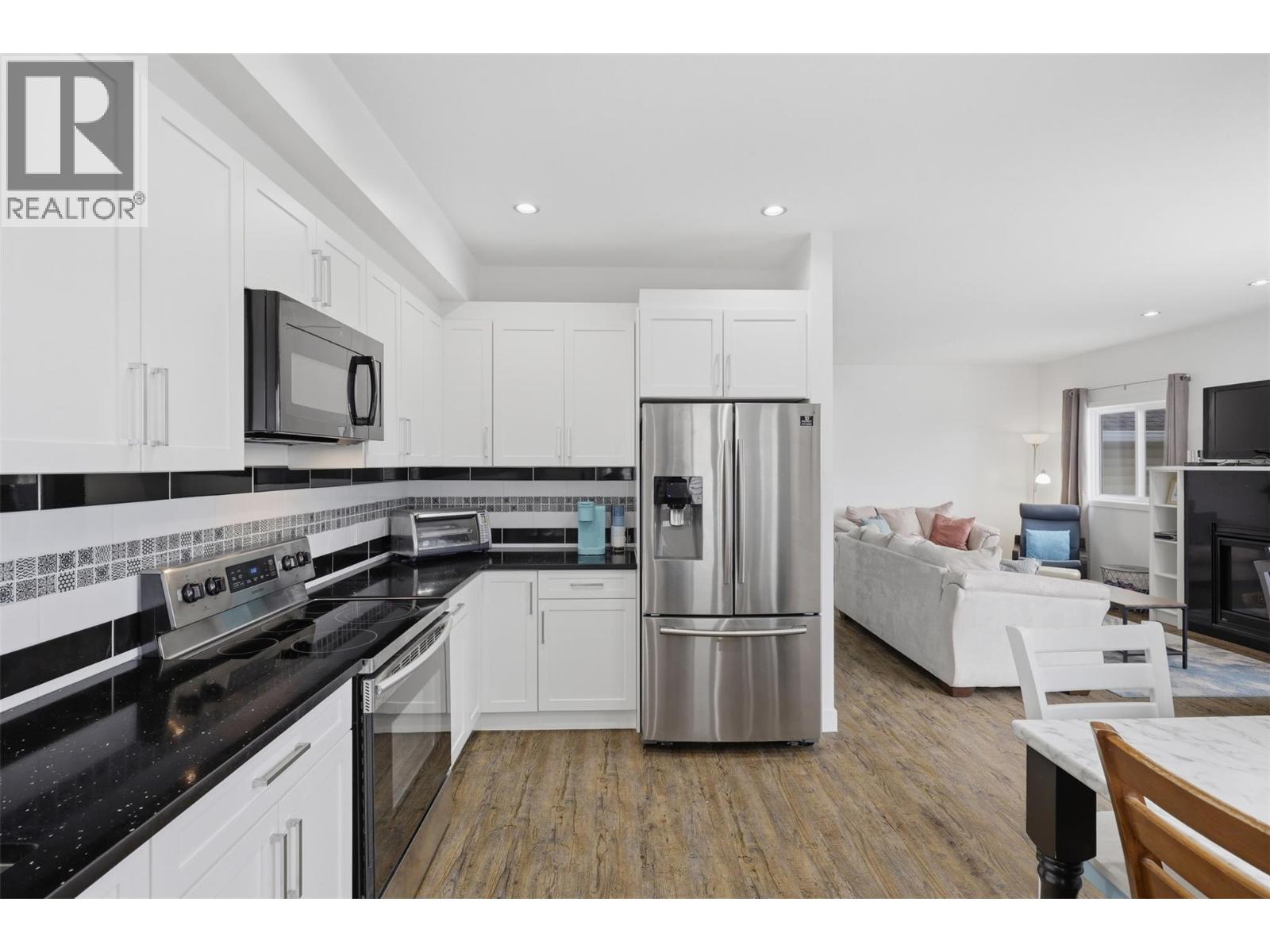 438 Waddington Drive Unit# 102, Kamloops, British Columbia  V2E 0E1 - Photo 5 - 10397832