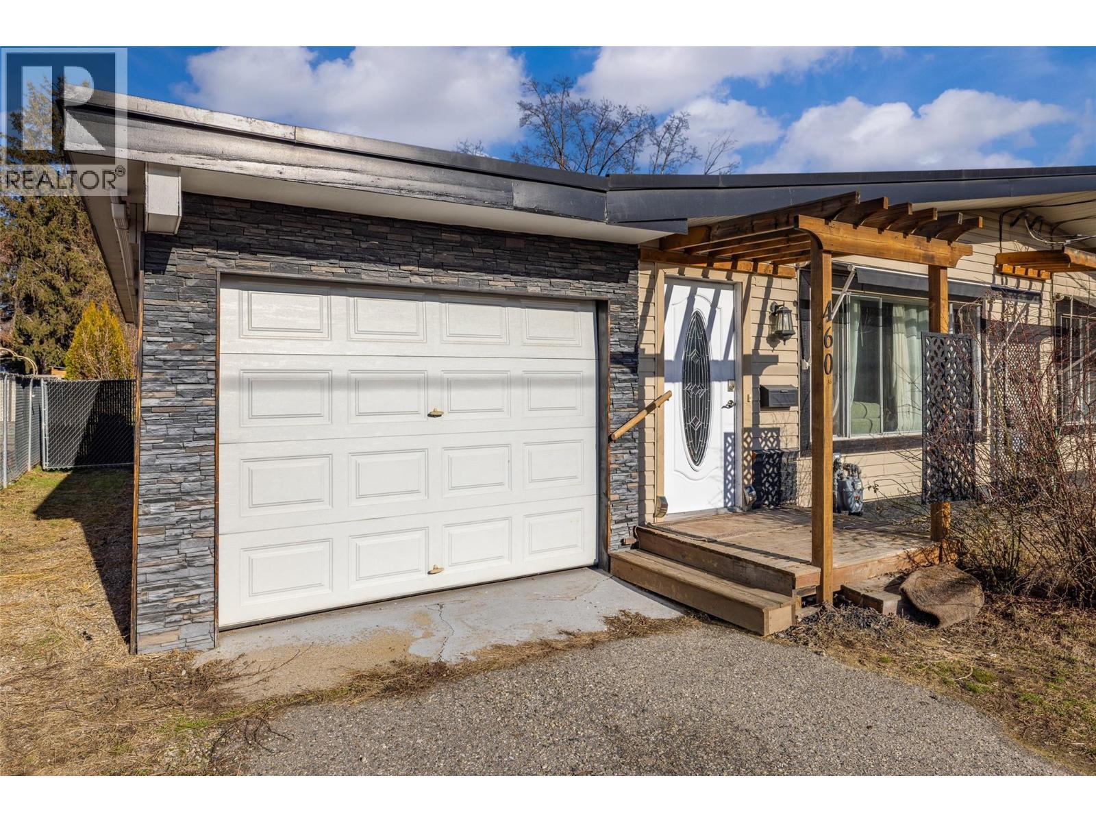 458-460 Keithley Road, Kelowna, British Columbia  V1X 2N7 - Photo 11 - 10397793