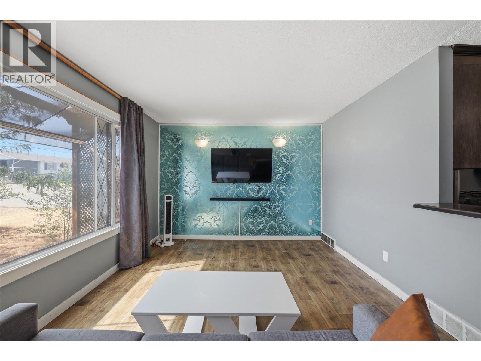 458-460 Keithley Road, Kelowna, British Columbia  V1X 2N7 - Photo 13 - 10397793