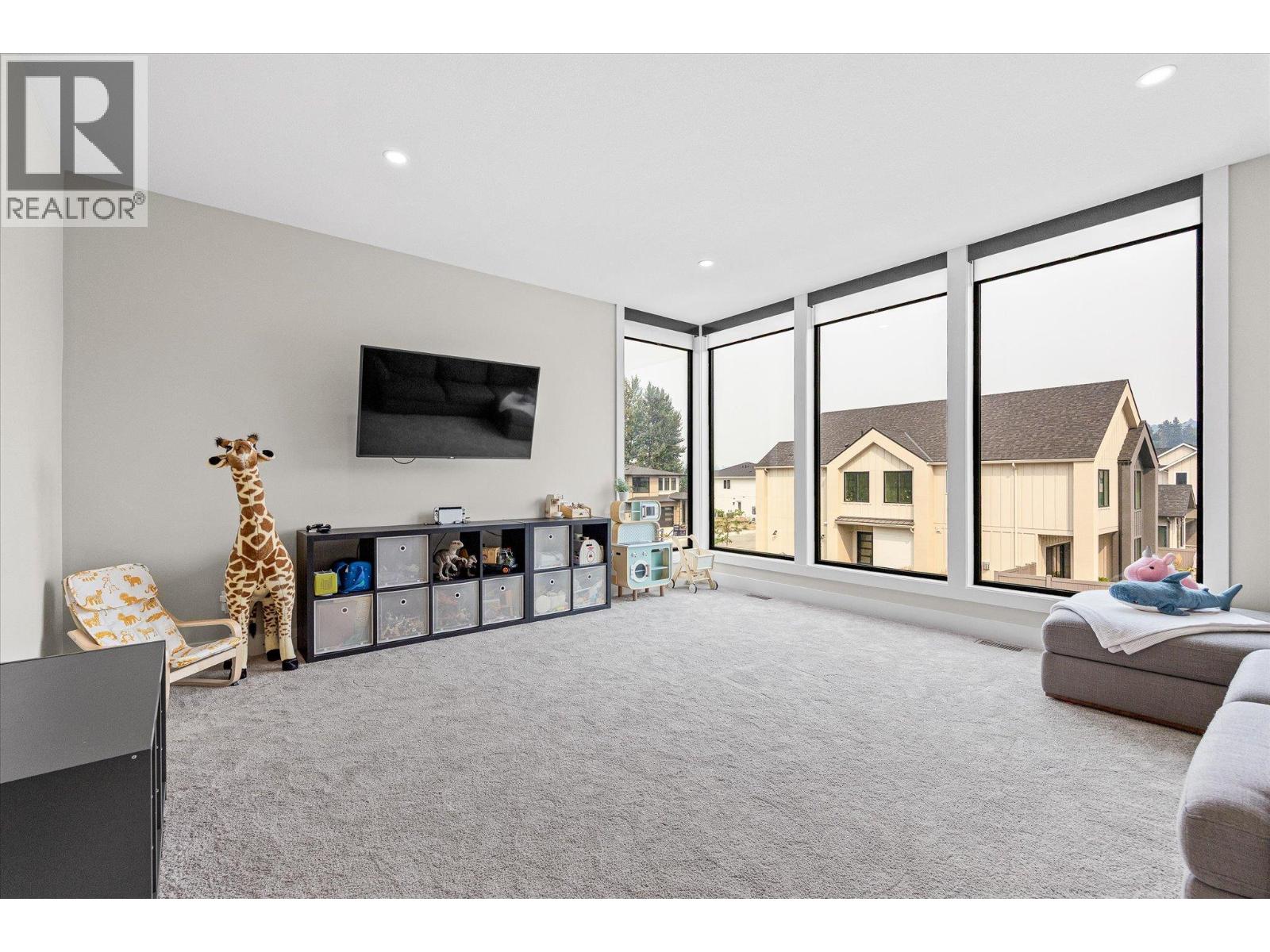 4198 Russo Street, Kelowna, British Columbia  V1W 0B6 - Photo 32 - 10397057
