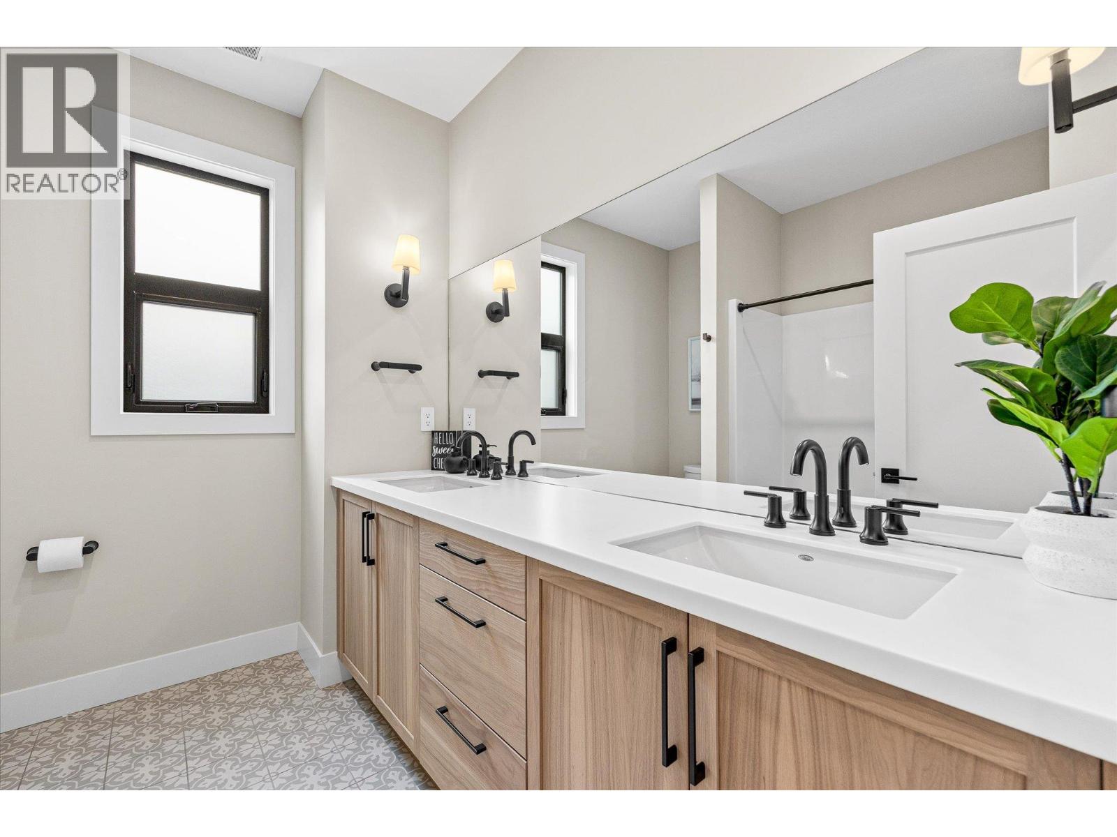 4198 Russo Street, Kelowna, British Columbia  V1W 0B6 - Photo 36 - 10397057