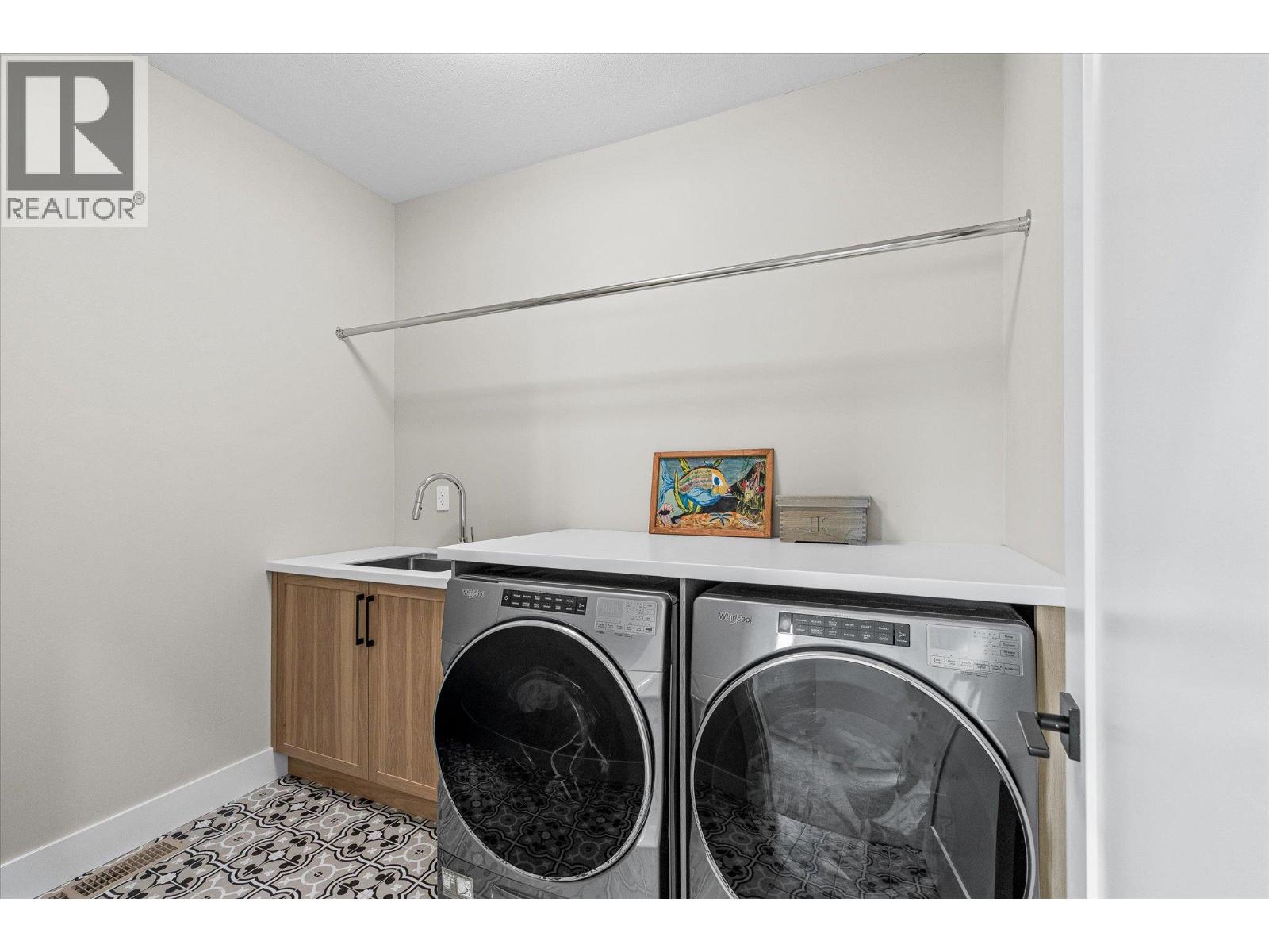 4198 Russo Street, Kelowna, British Columbia  V1W 0B6 - Photo 37 - 10397057