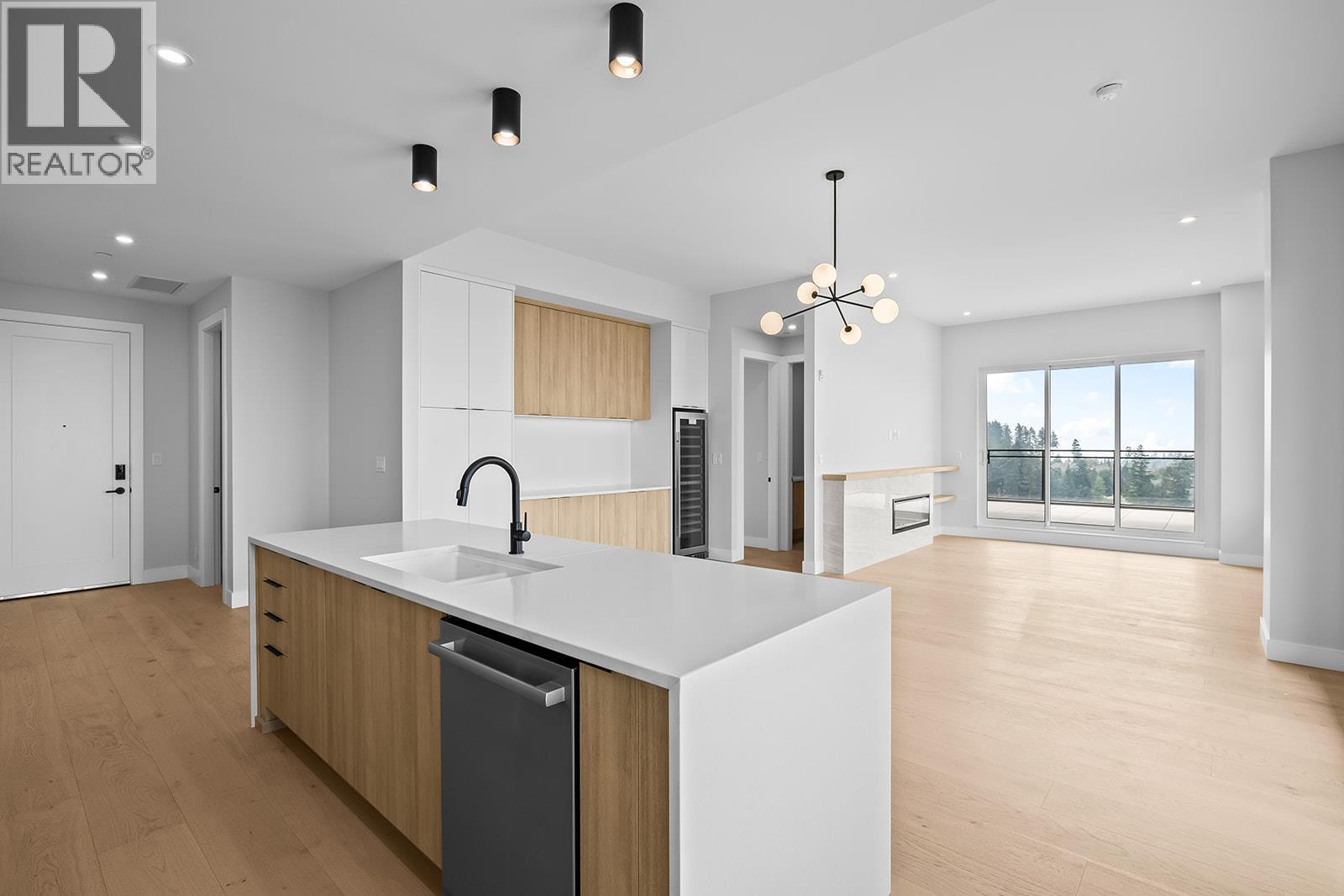 75 Predator Ridge Drive Unit# 602, Vernon, British Columbia  V1H 1G4 - Photo 8 - 10397593