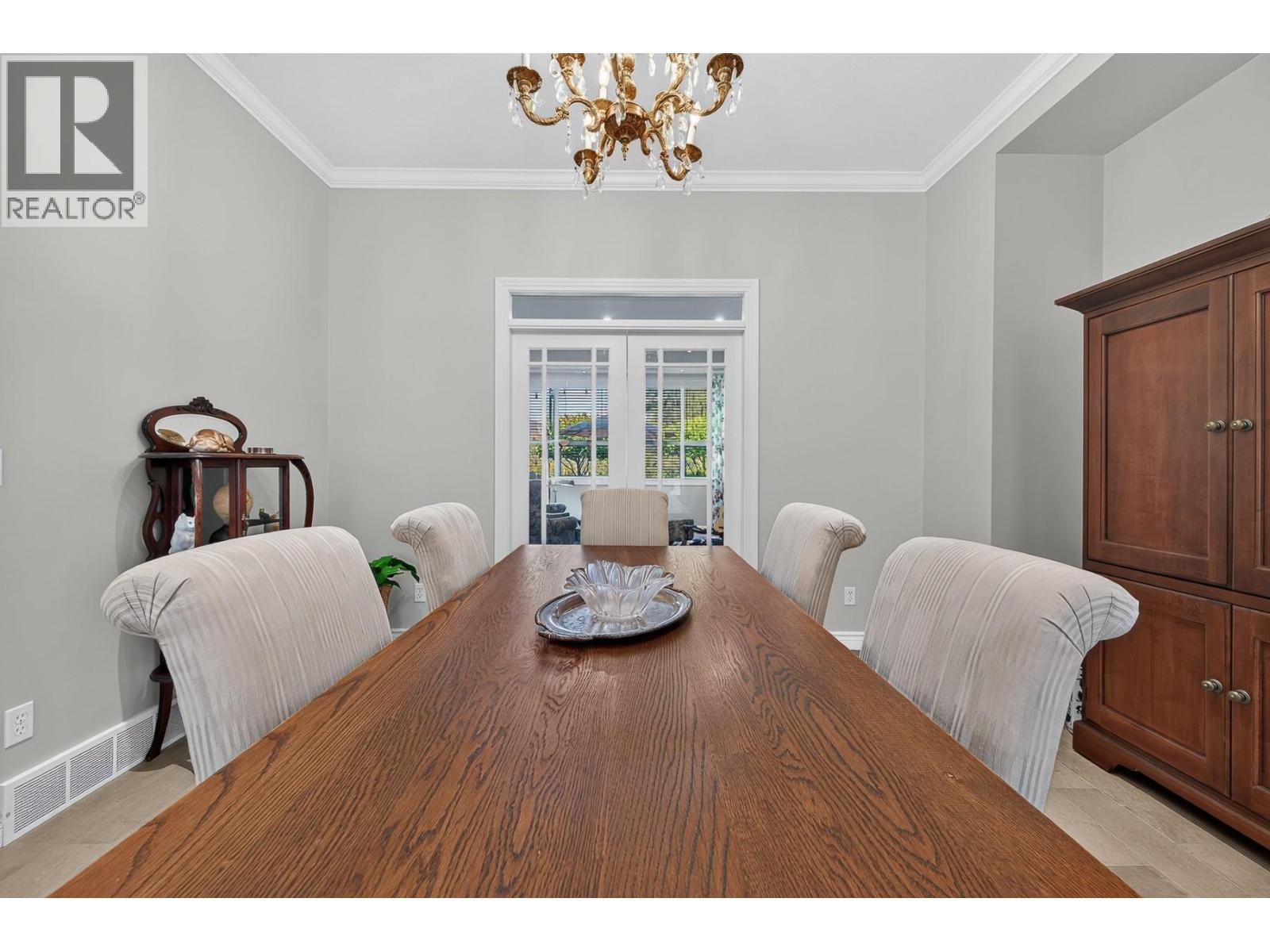 3901 Gallaghers Circle, Kelowna, British Columbia  V1W 3Z9 - Photo 10 - 10397688