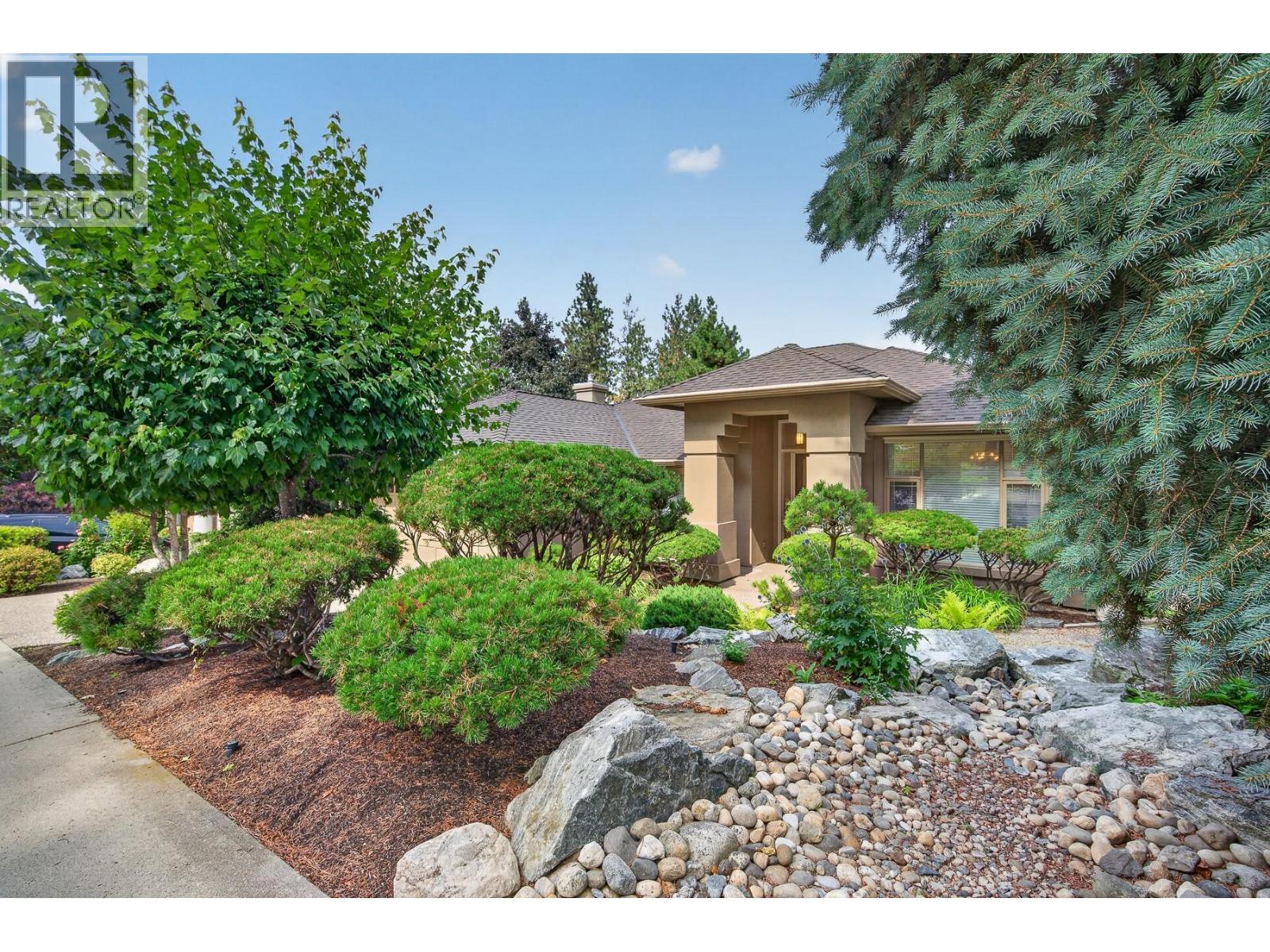 3901 Gallaghers Circle, Kelowna, British Columbia  V1W 3Z9 - Photo 2 - 10397688