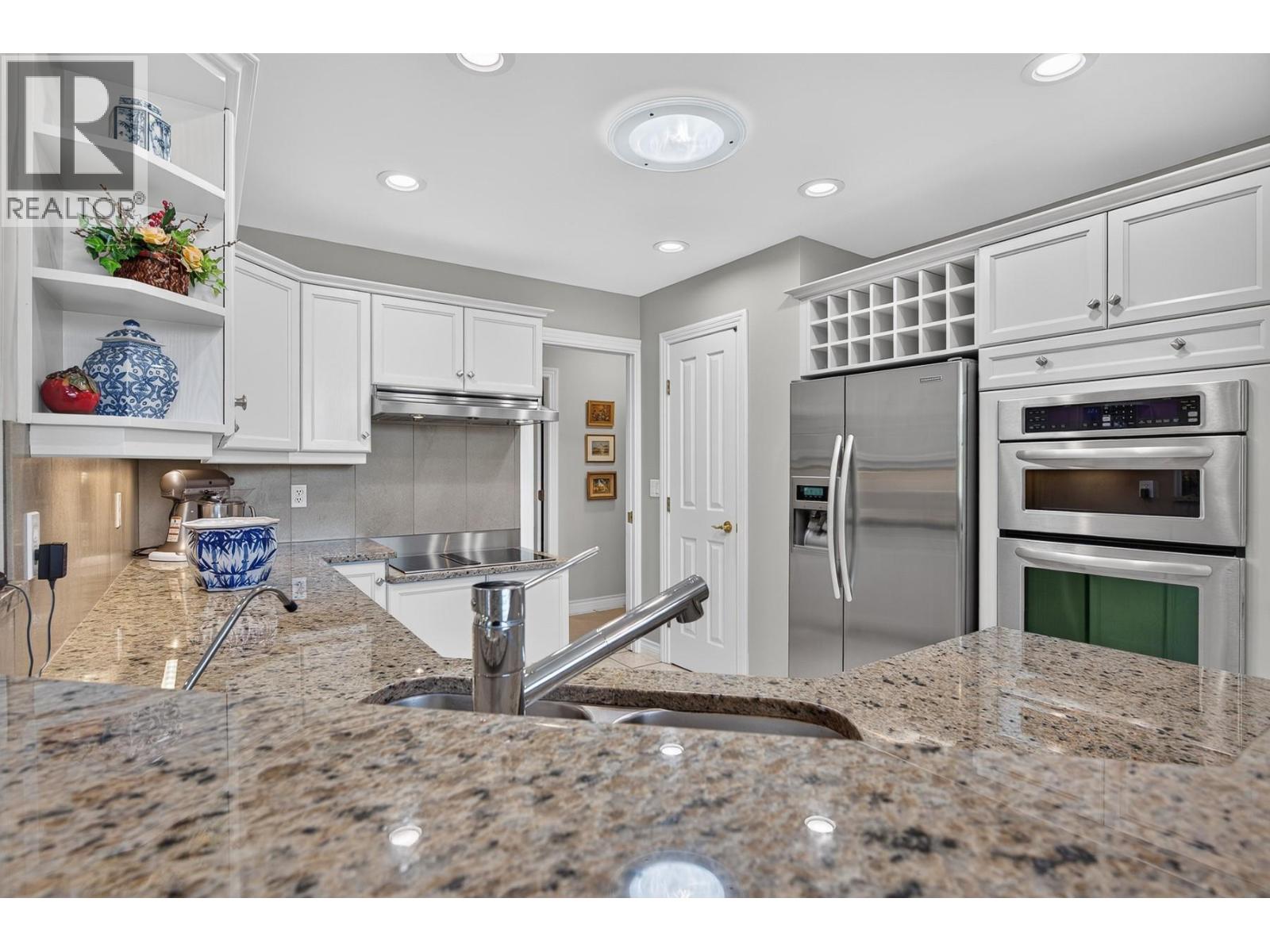 3901 Gallaghers Circle, Kelowna, British Columbia  V1W 3Z9 - Photo 30 - 10397688
