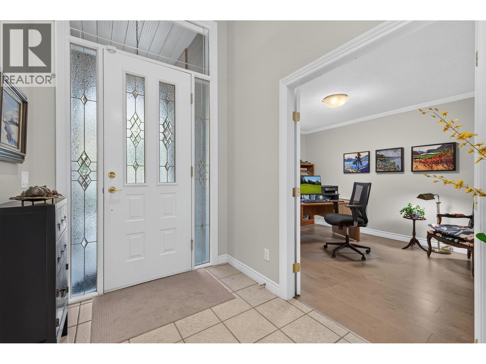 3901 Gallaghers Circle, Kelowna, British Columbia  V1W 3Z9 - Photo 4 - 10397688