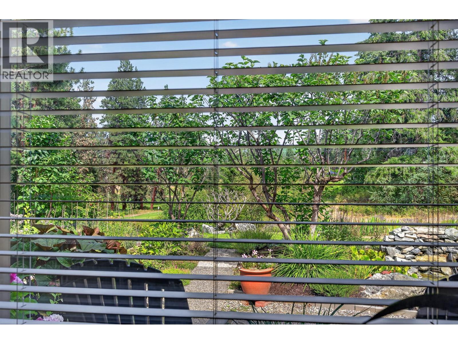 3901 Gallaghers Circle, Kelowna, British Columbia  V1W 3Z9 - Photo 40 - 10397688