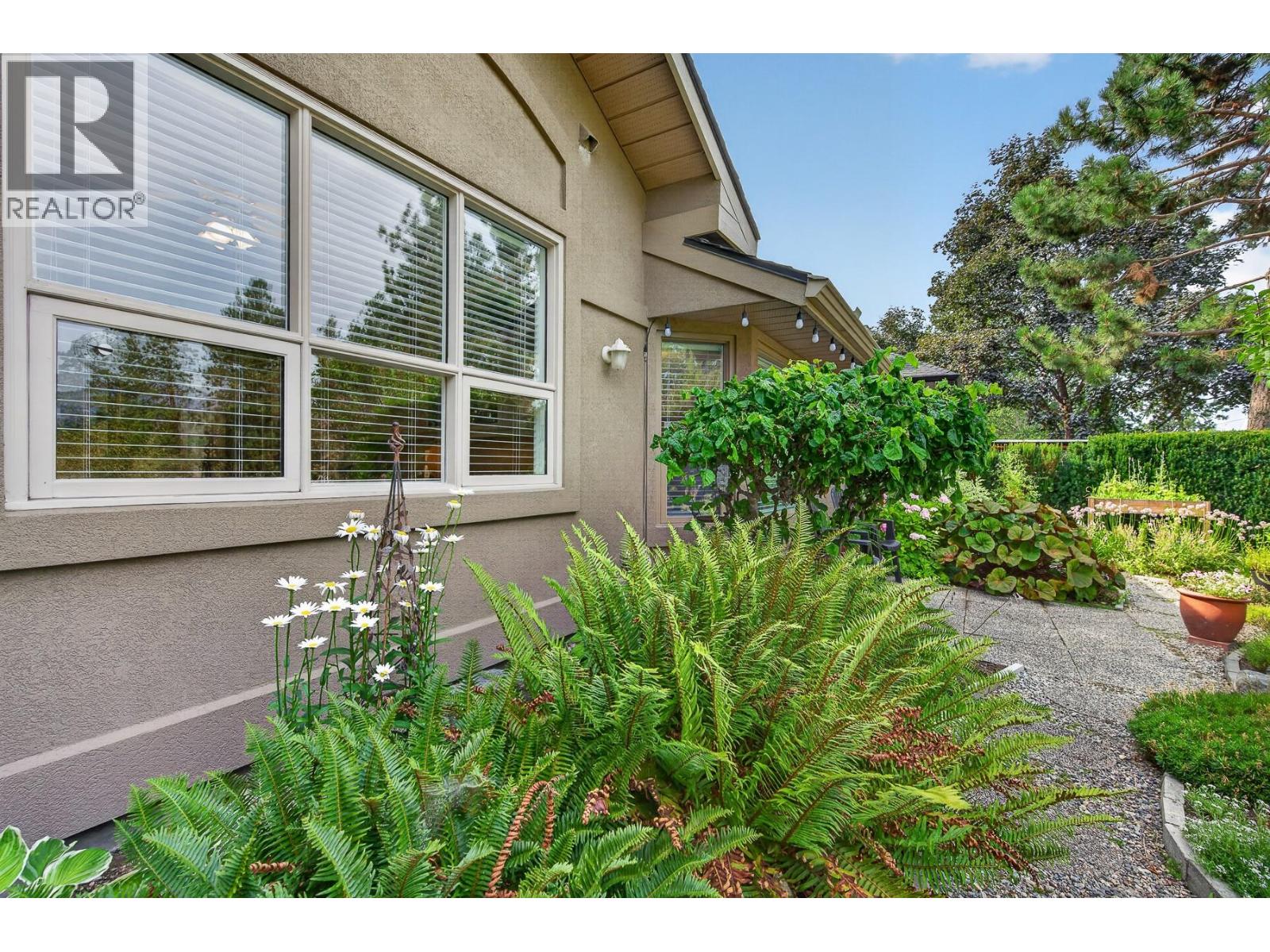 3901 Gallaghers Circle, Kelowna, British Columbia  V1W 3Z9 - Photo 42 - 10397688