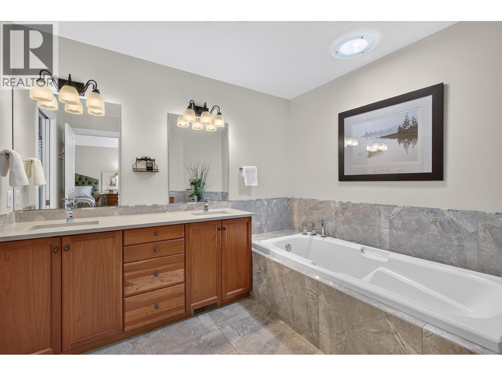 3901 Gallaghers Circle, Kelowna, British Columbia  V1W 3Z9 - Photo 45 - 10397688