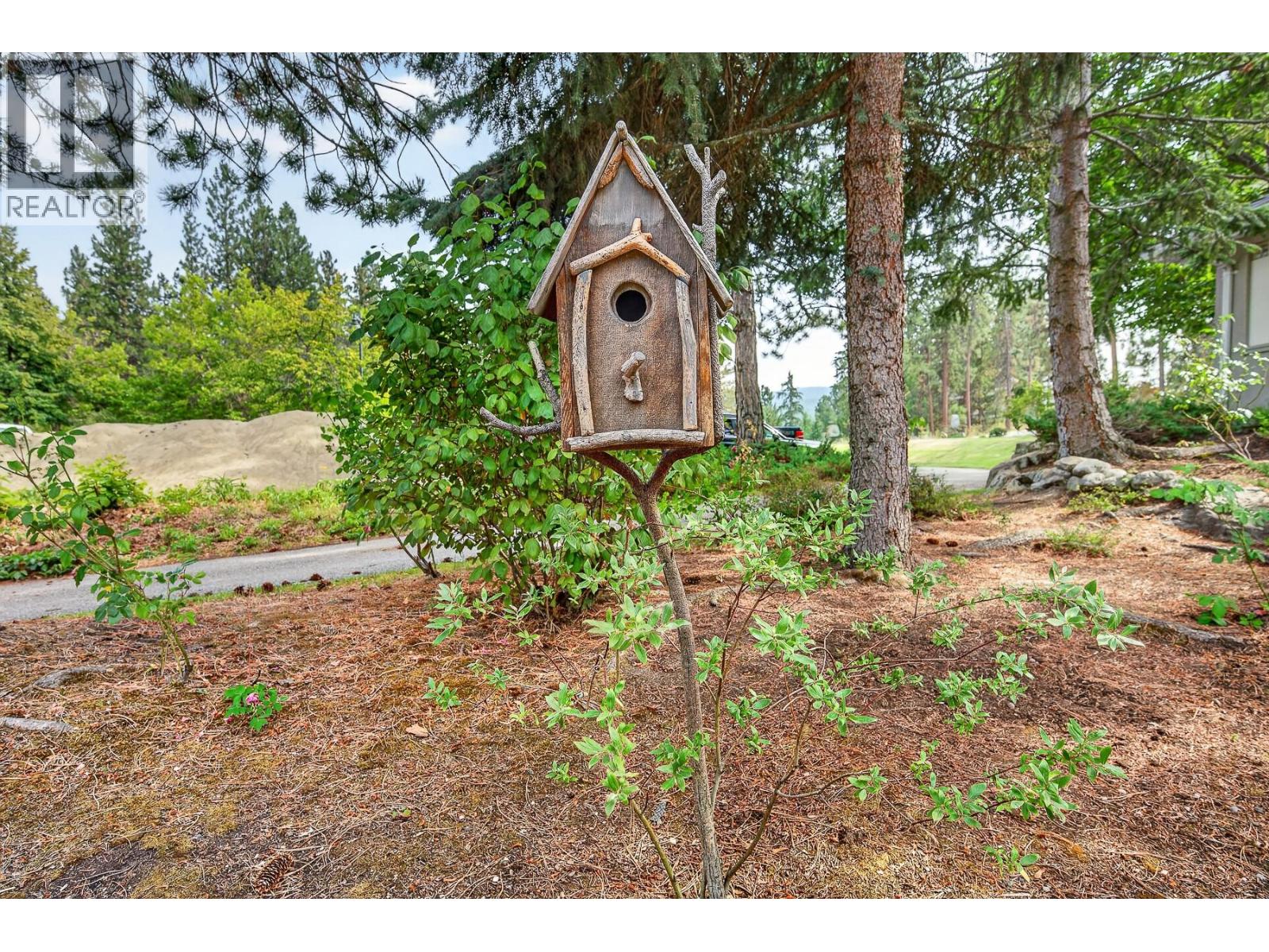 3901 Gallaghers Circle, Kelowna, British Columbia  V1W 3Z9 - Photo 58 - 10397688