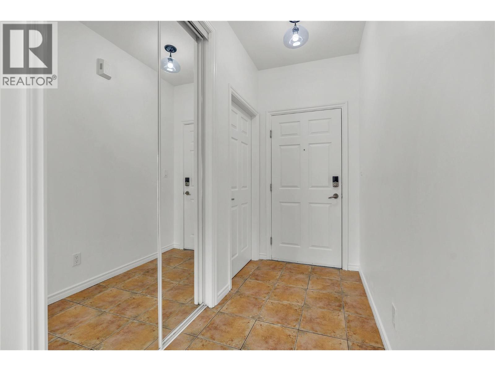196 Wade Avenue W Unit# 306, Penticton, British Columbia  V2A 1T6 - Photo 17 - 10397559