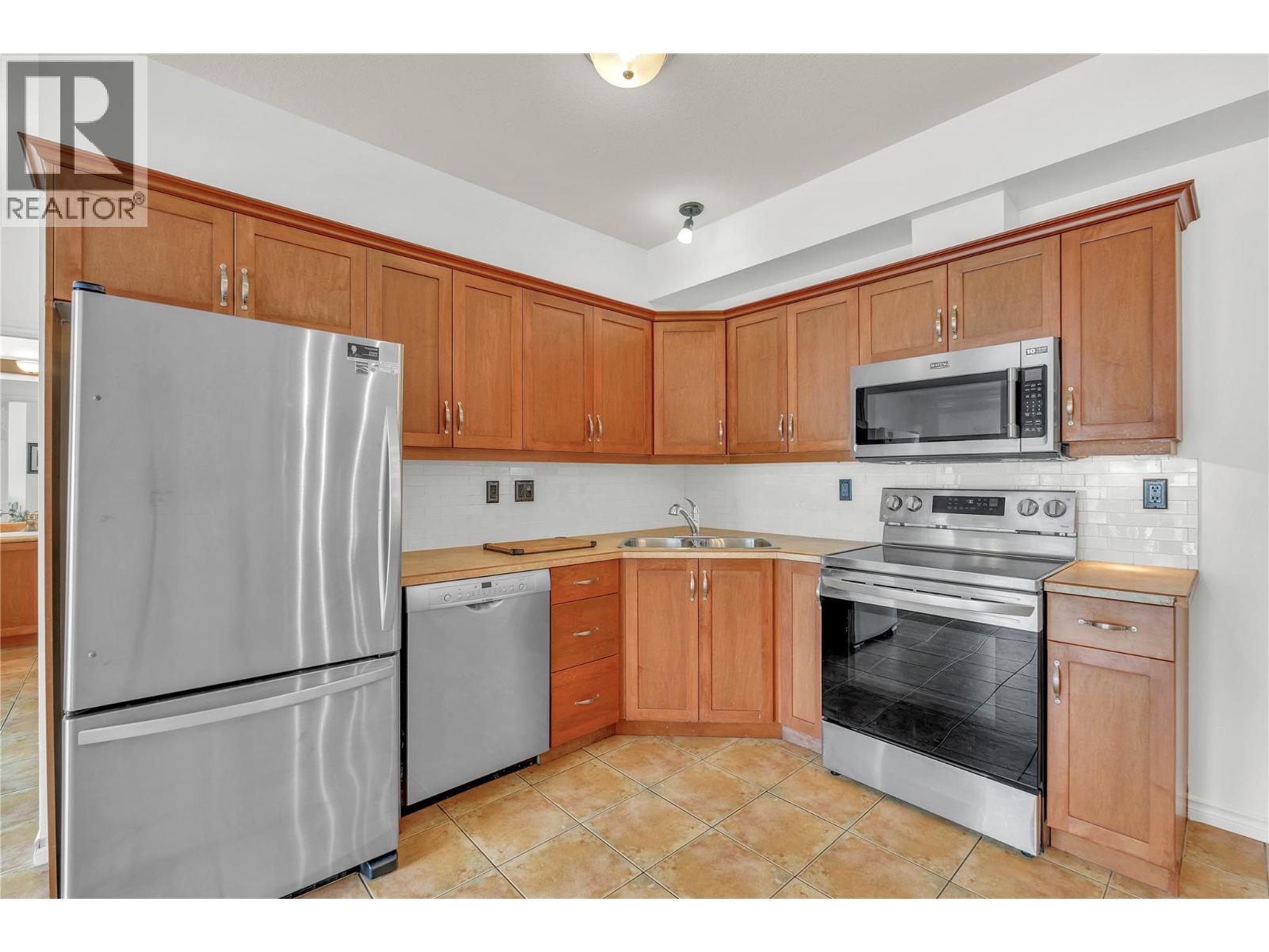 196 Wade Avenue W Unit# 306, Penticton, British Columbia  V2A 1T6 - Photo 6 - 10397559