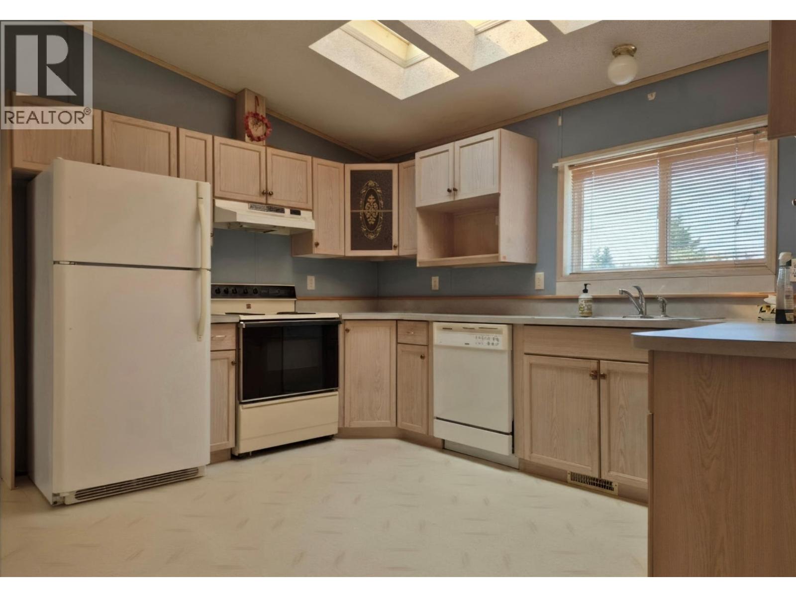 9020 Jim Bailey Road Unit# 143, Kelowna, British Columbia  V4V 1E5 - Photo 6 - 10397279