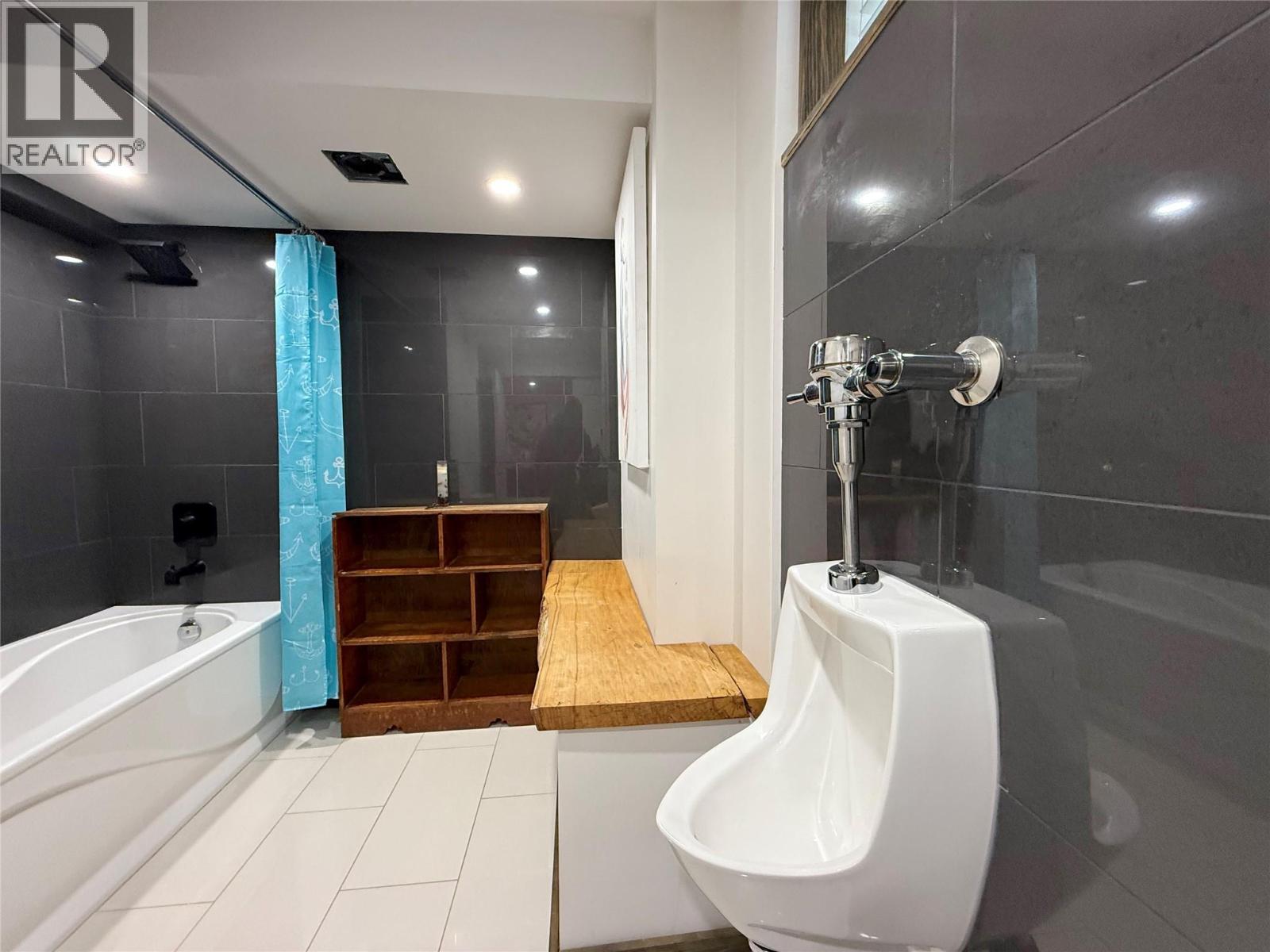 327 Royal Avenue, Kamloops, British Columbia  V2B 3P6 - Photo 29 - 10397820