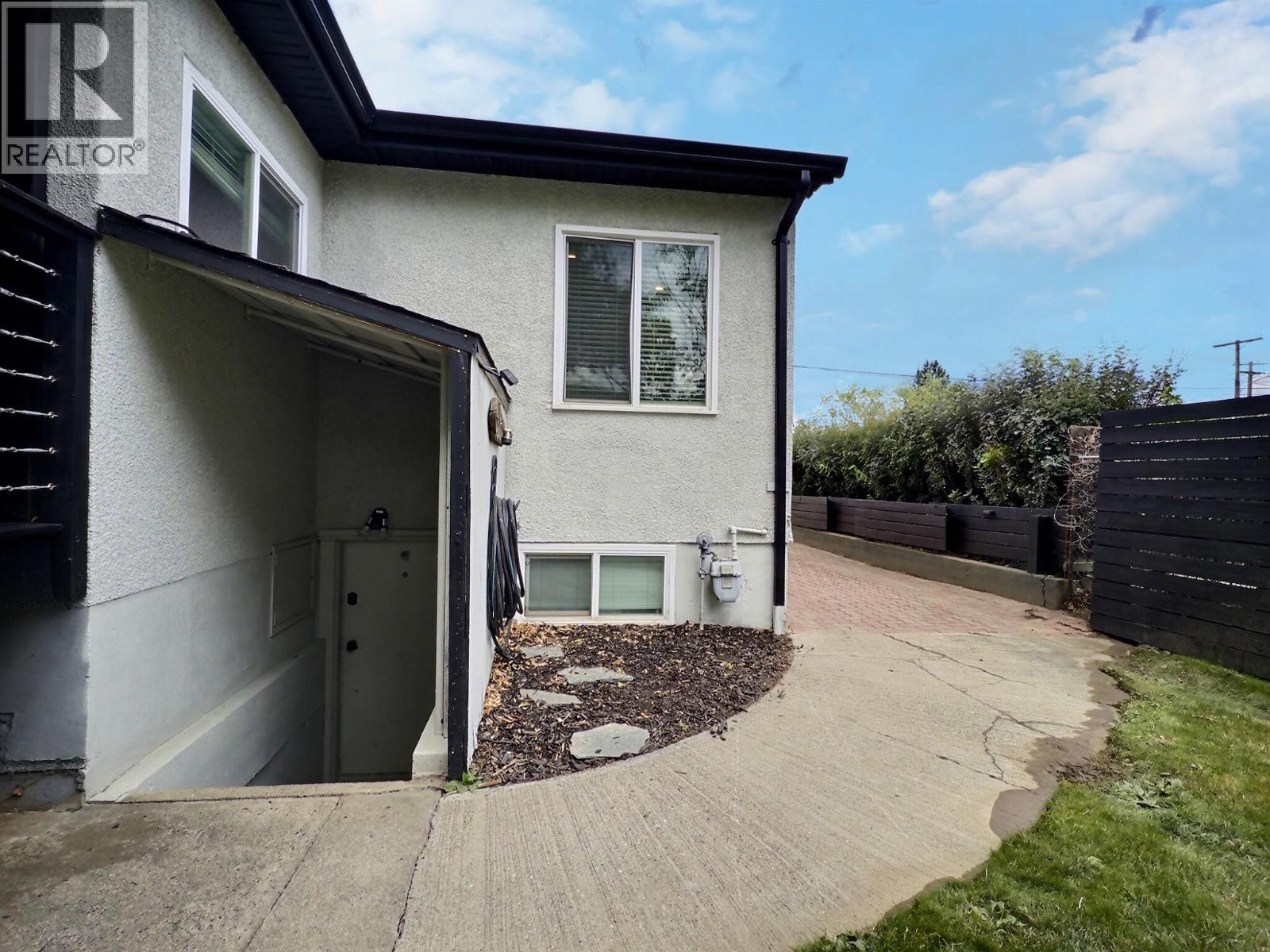 327 Royal Avenue, Kamloops, British Columbia  V2B 3P6 - Photo 36 - 10397820