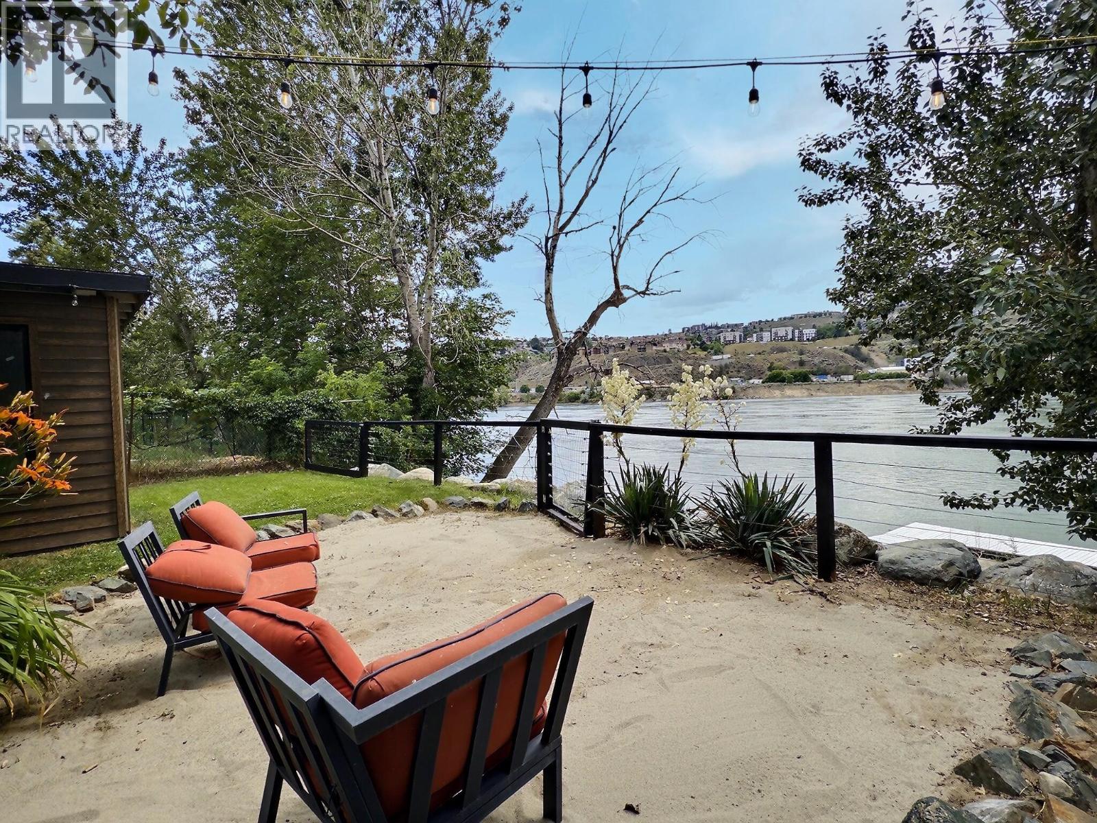 327 Royal Avenue, Kamloops, British Columbia  V2B 3P6 - Photo 7 - 10397820