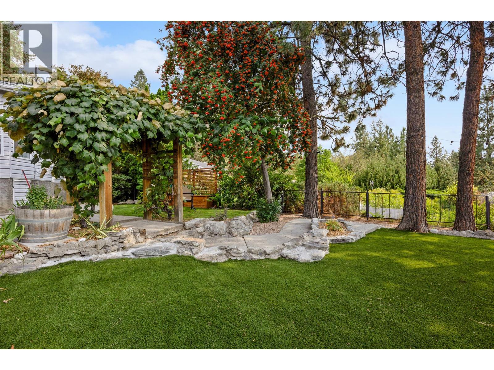 3115 Juniper Drive, Naramata, British Columbia  V0H 1N1 - Photo 35 - 10397721