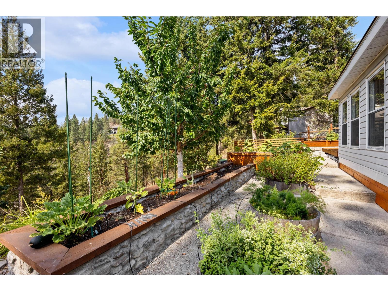 3115 Juniper Drive, Naramata, British Columbia  V0H 1N1 - Photo 38 - 10397721