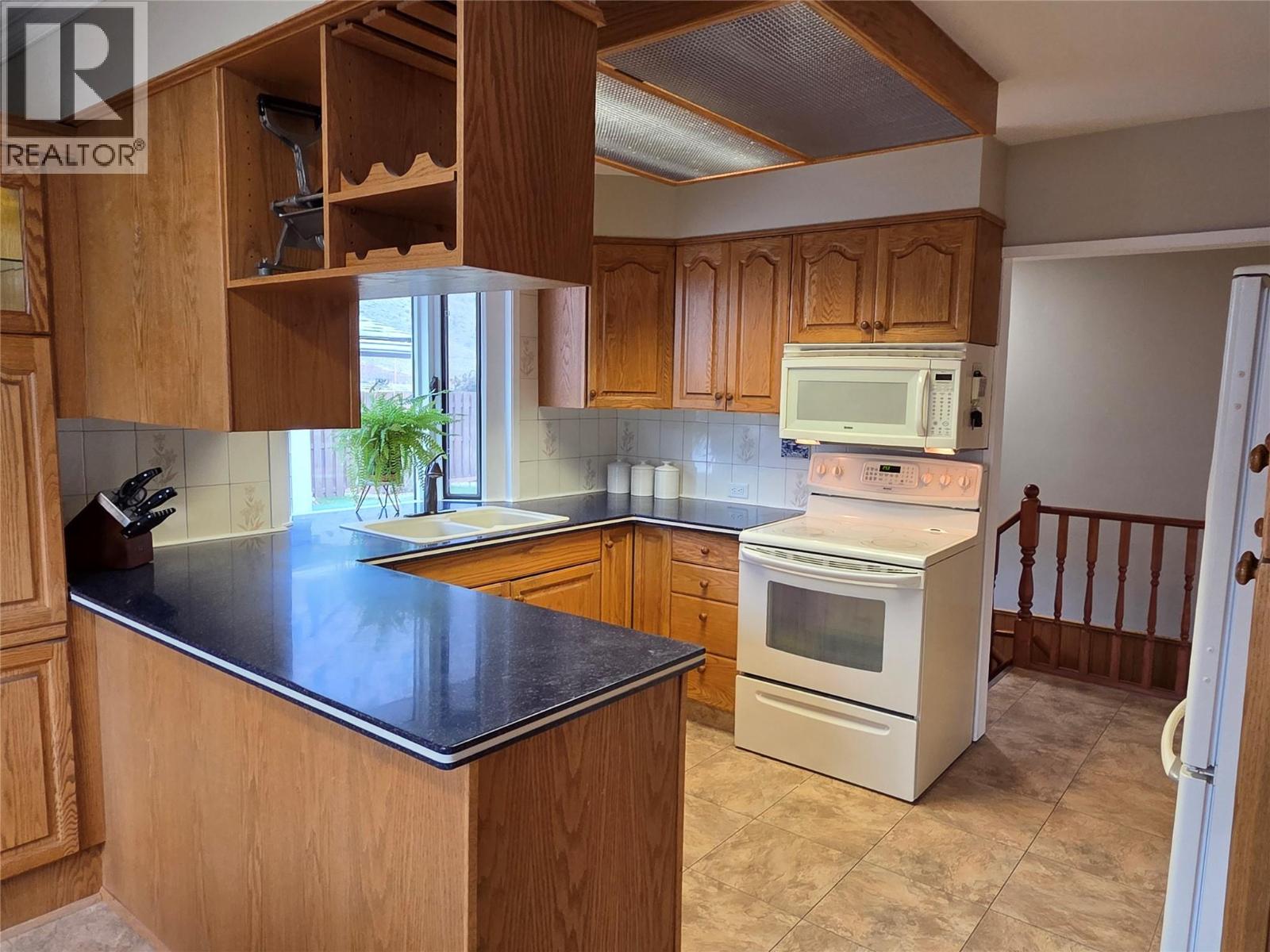 2546 Upper Bench Road, Keremeos, British Columbia  V0X 1N4 - Photo 5 - 10397831