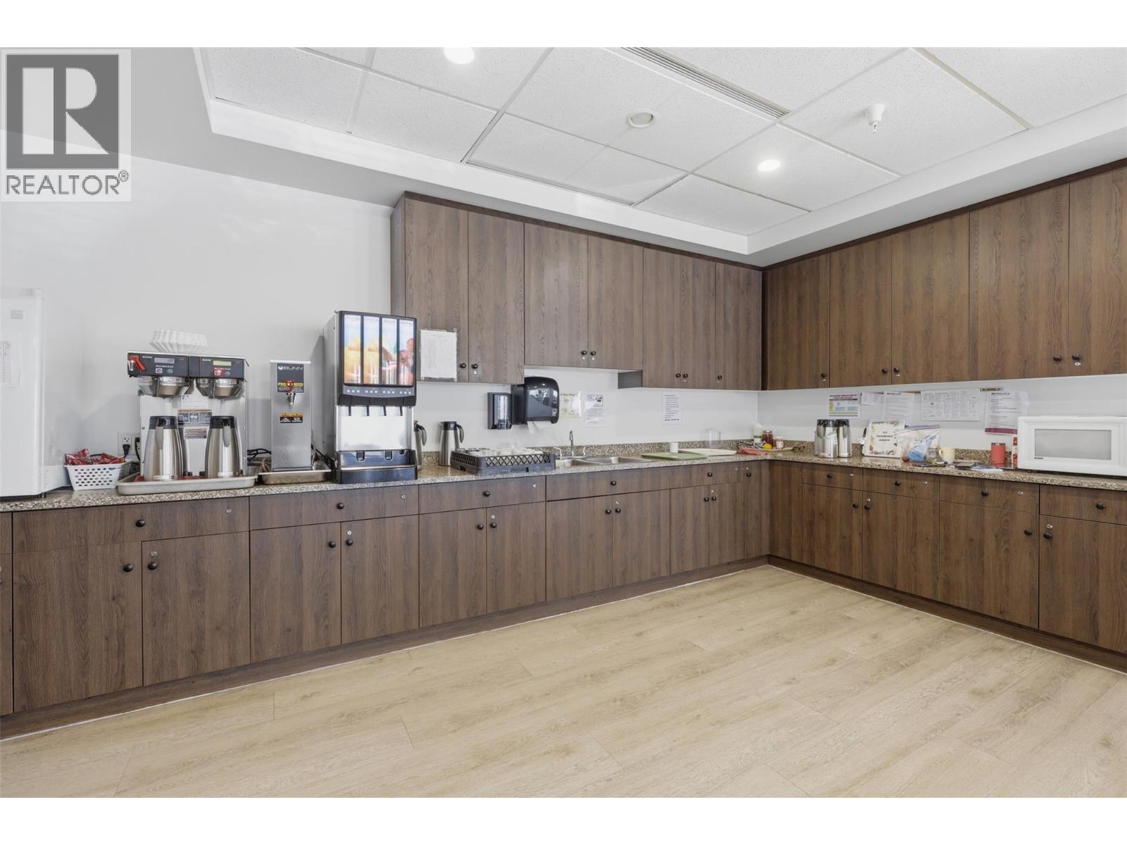 760 Mayfair Street Unit# 300, Kamloops, British Columbia  V2B 0E5 - Photo 33 - 10397866