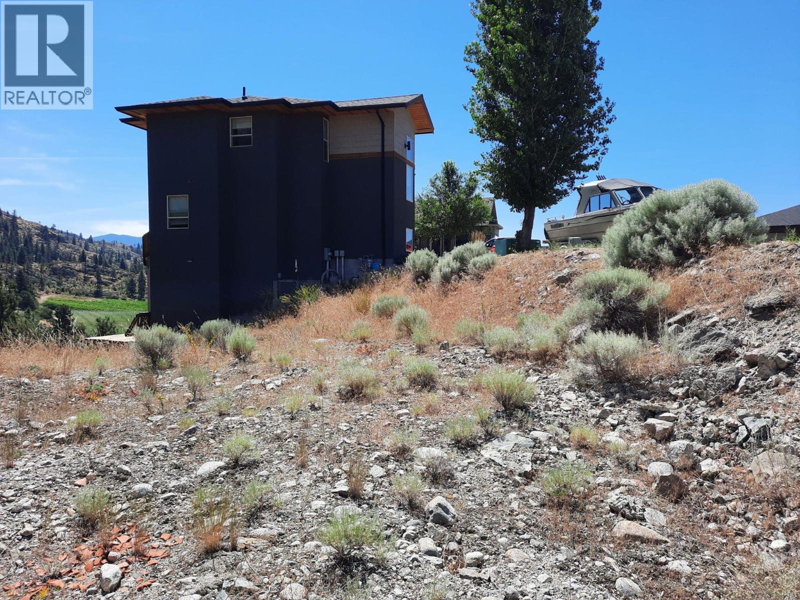 125 Cabernet Drive Unit# 32, Okanagan Falls, British Columbia  V0H 1R3 - Photo 4 - 10397821