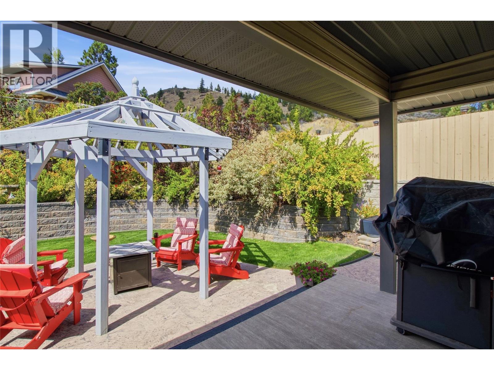 1373 Copperhead Drive, Kamloops, British Columbia  V2E 2T4 - Photo 11 - 10397471