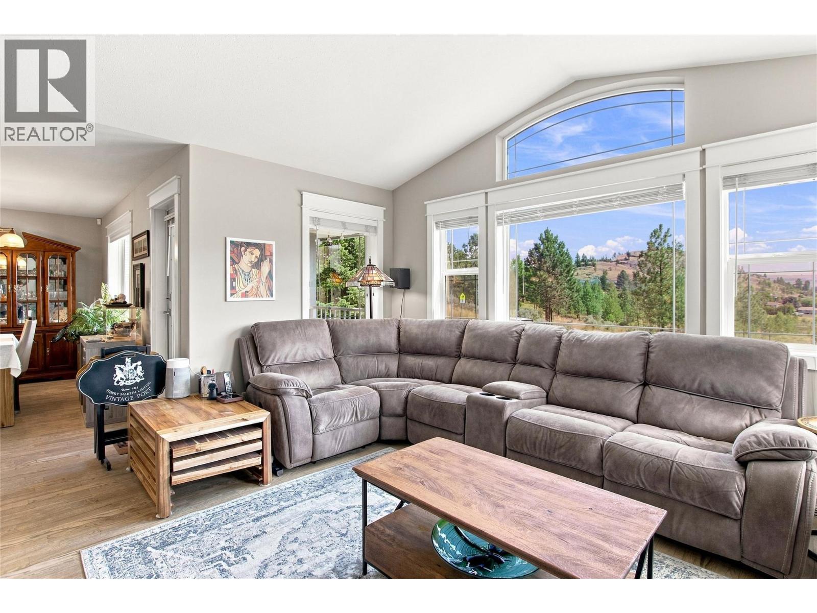 1373 Copperhead Drive, Kamloops, British Columbia  V2E 2T4 - Photo 15 - 10397471