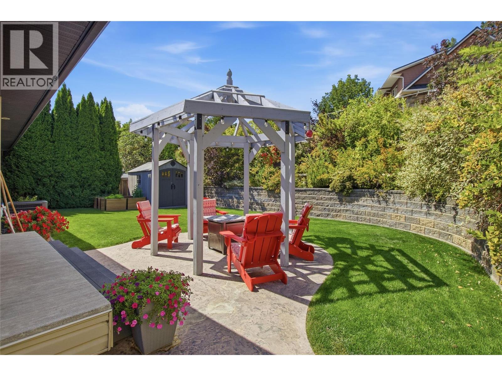 1373 Copperhead Drive, Kamloops, British Columbia  V2E 2T4 - Photo 32 - 10397471