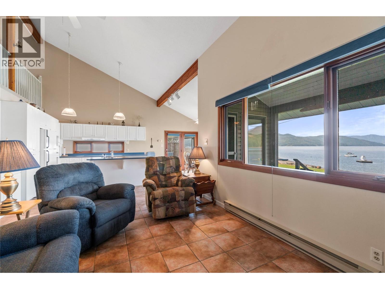 6868 Squilax-Anglemont Road Unit# 4, Magna Bay, British Columbia  V0E 1M7 - Photo 14 - 10397850