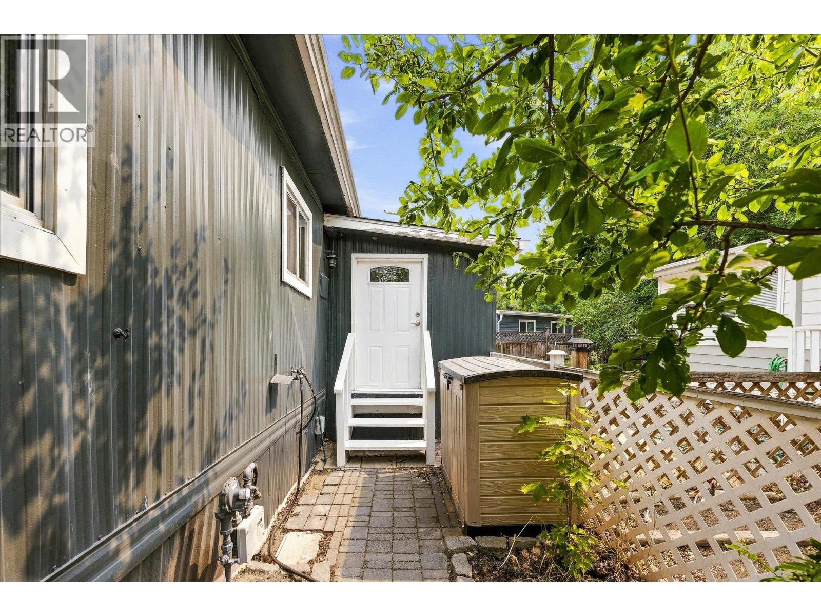 1999 Highway 97 S Unit# 101, West Kelowna, British Columbia  V1Z 1B2 - Photo 36 - 10397212