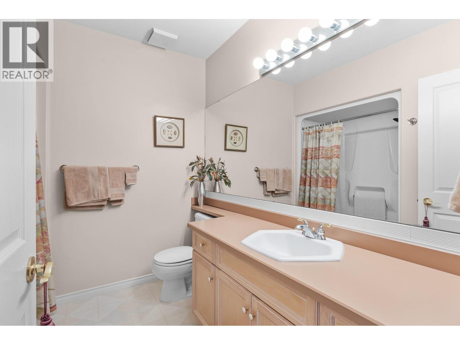 4400 Gallaghers Drive E Unit# 2, Kelowna, British Columbia  V1W 3Z8 - Photo 33 - 10396178