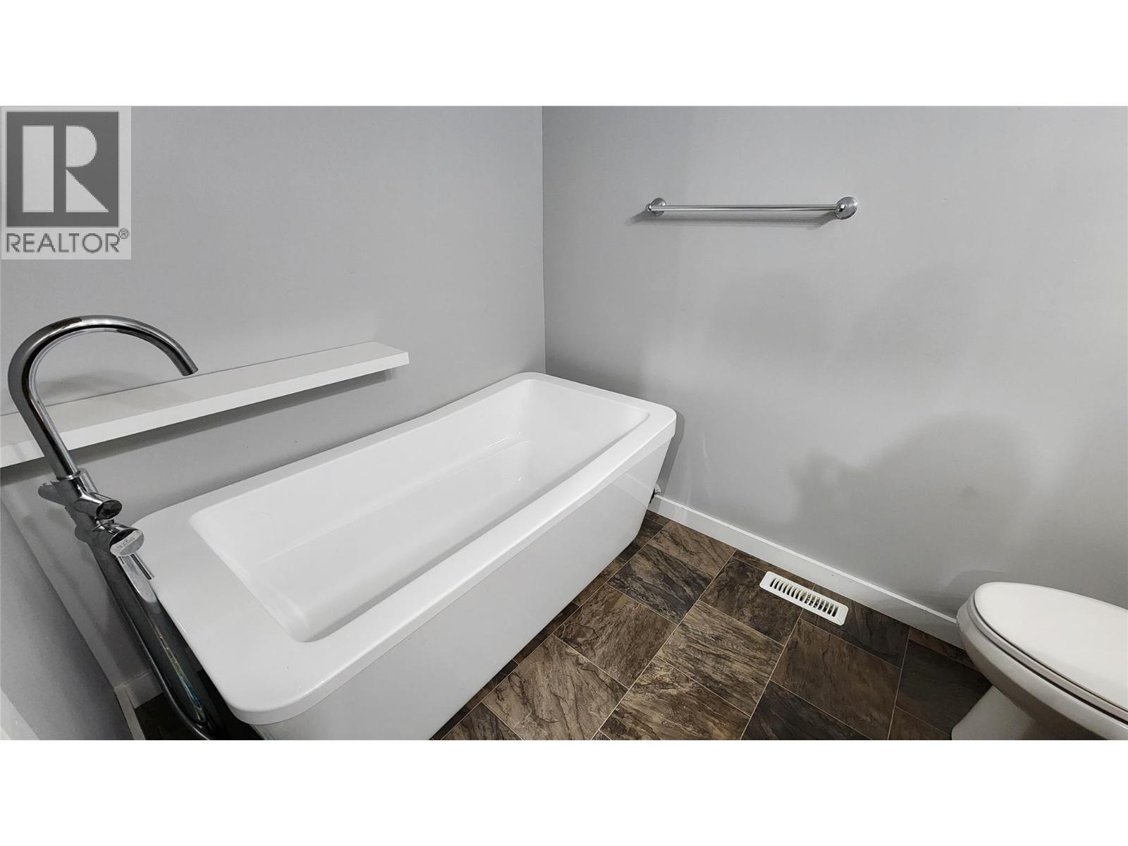 13287 Linklater Lane, Pouce Coupe, British Columbia  V0C 2C0 - Photo 12 - 10397690