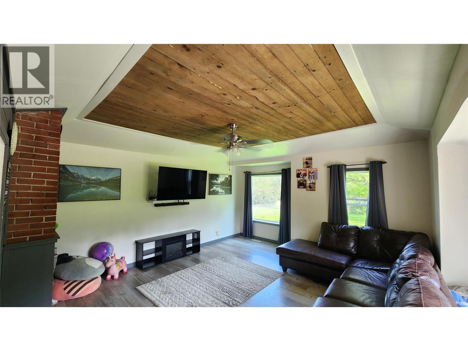 13287 Linklater Lane, Pouce Coupe, British Columbia  V0C 2C0 - Photo 3 - 10397690
