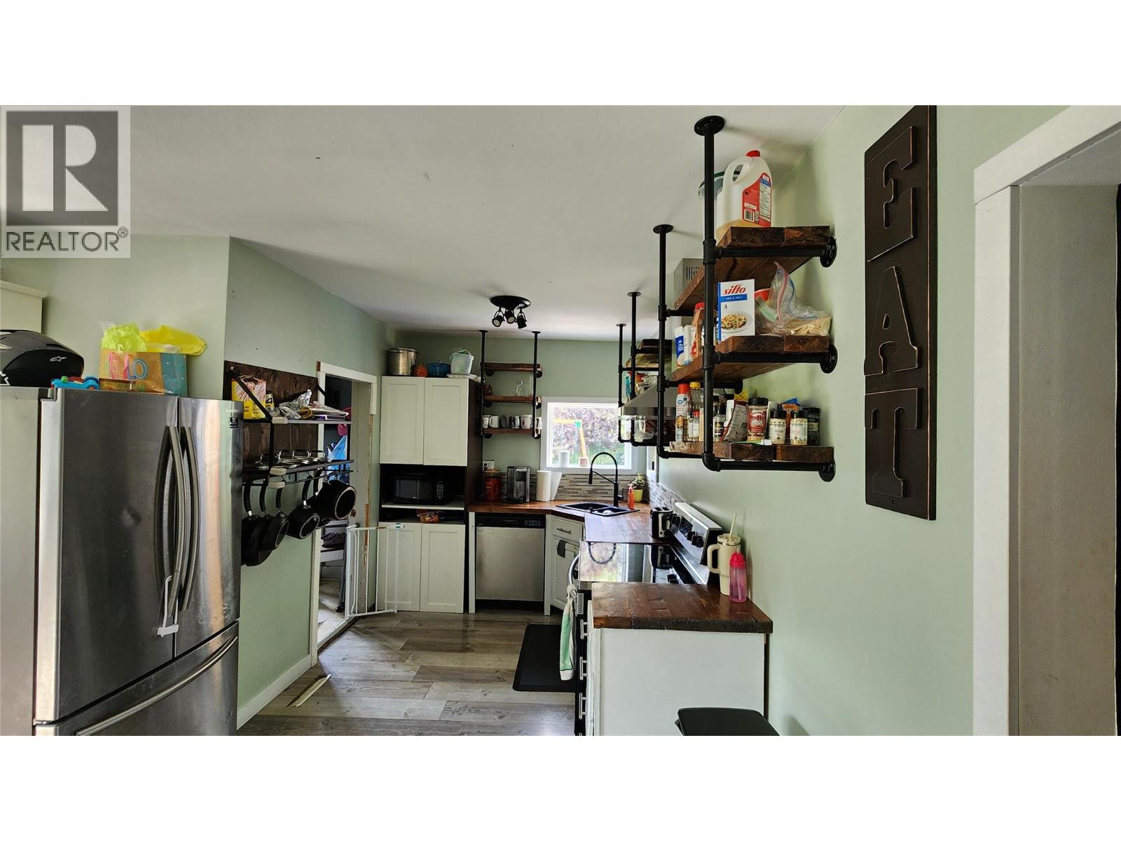 13287 Linklater Lane, Pouce Coupe, British Columbia  V0C 2C0 - Photo 6 - 10397690