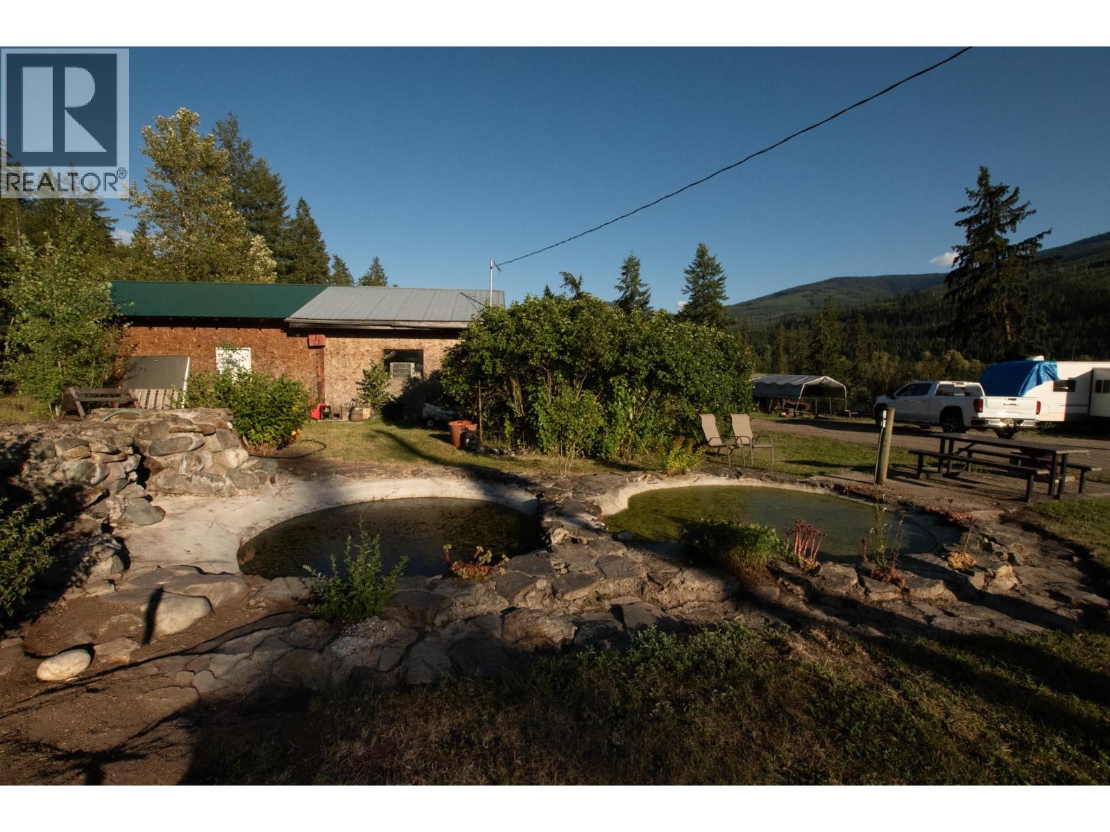 2460 Pye Road Road, Clearwater, British Columbia  V0E 1N1 - Photo 22 - 10397742