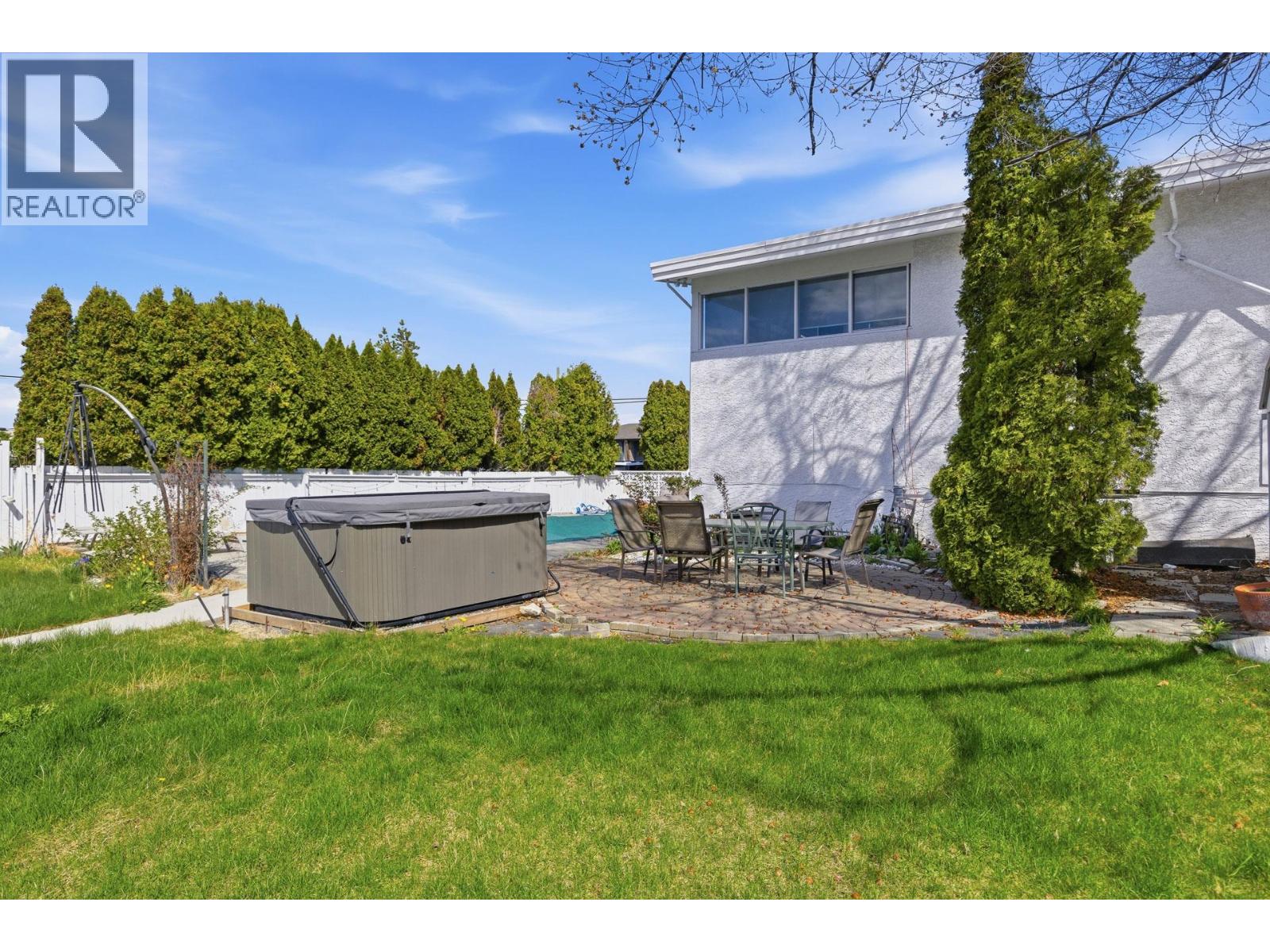 2618 Thacker Drive, West Kelowna, British Columbia  V1Z 1W3 - Photo 46 - 10397829