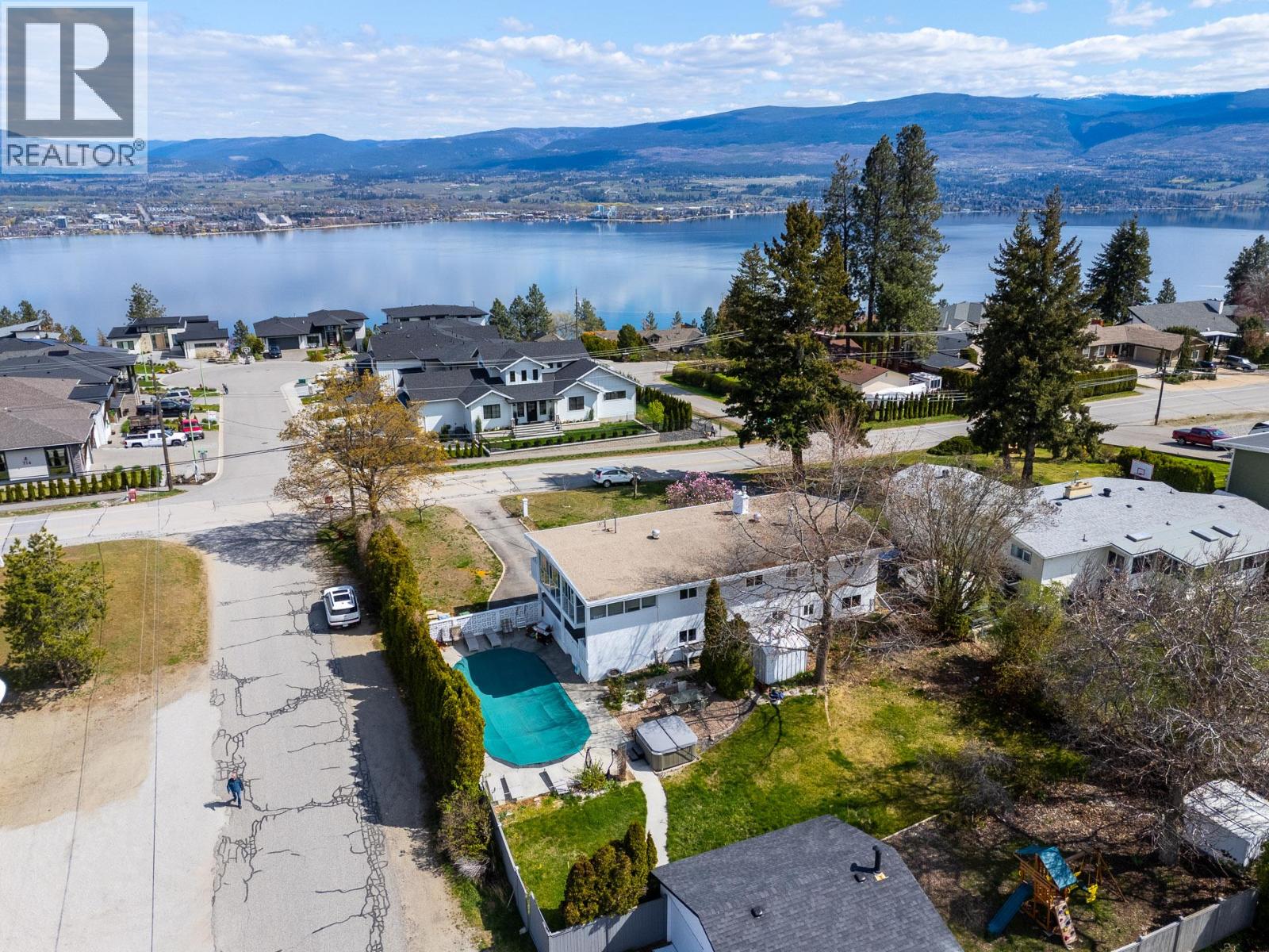 2618 Thacker Drive, West Kelowna, British Columbia  V1Z 1W3 - Photo 47 - 10397829